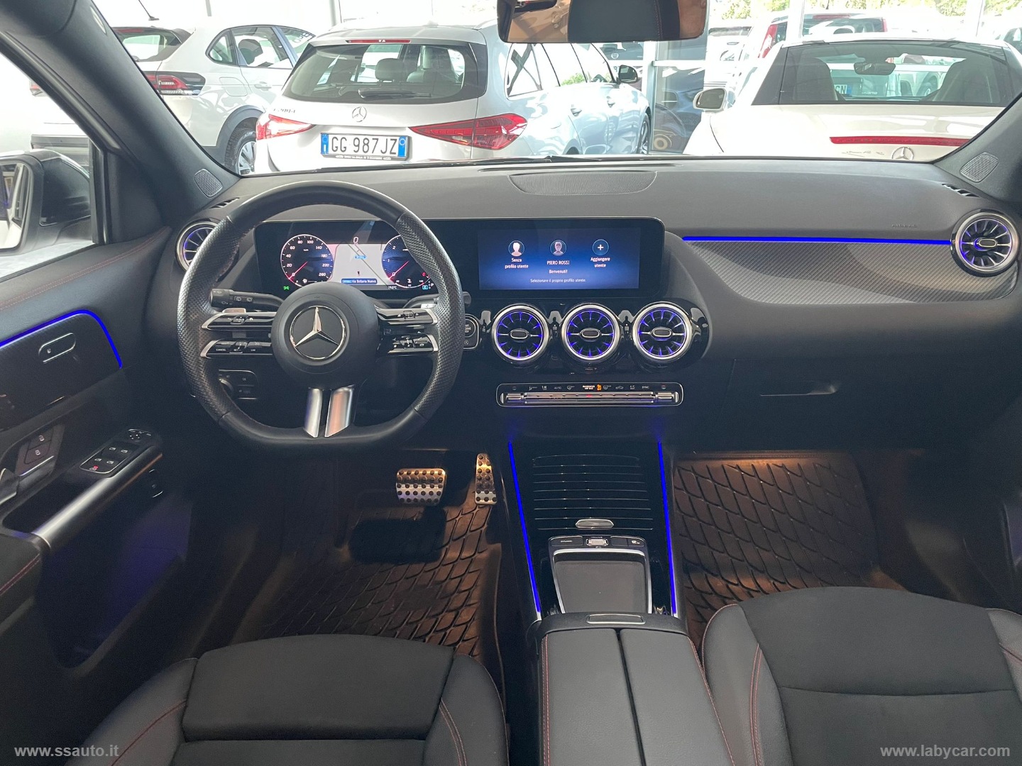 GLA 200 d Automatic AMG Line Adv.Plus TETTO PANORAMICO - immagine 19