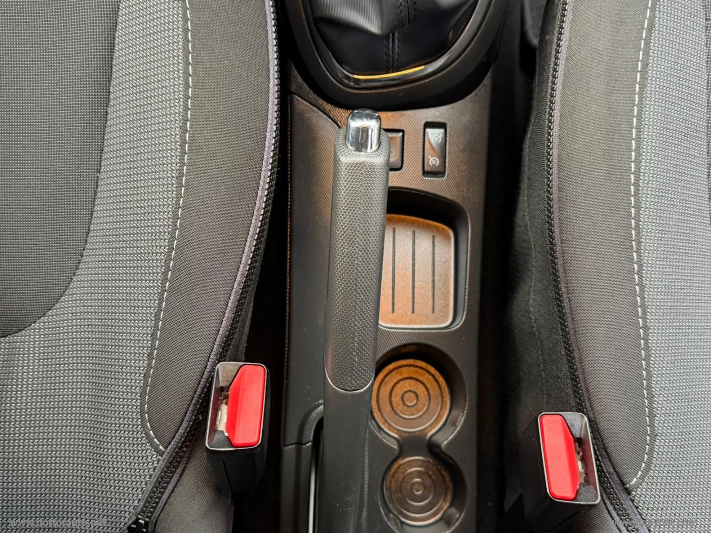 Captur 1.5 dCi 8V 90 CV S&S Ener. R-Link - immagine 19