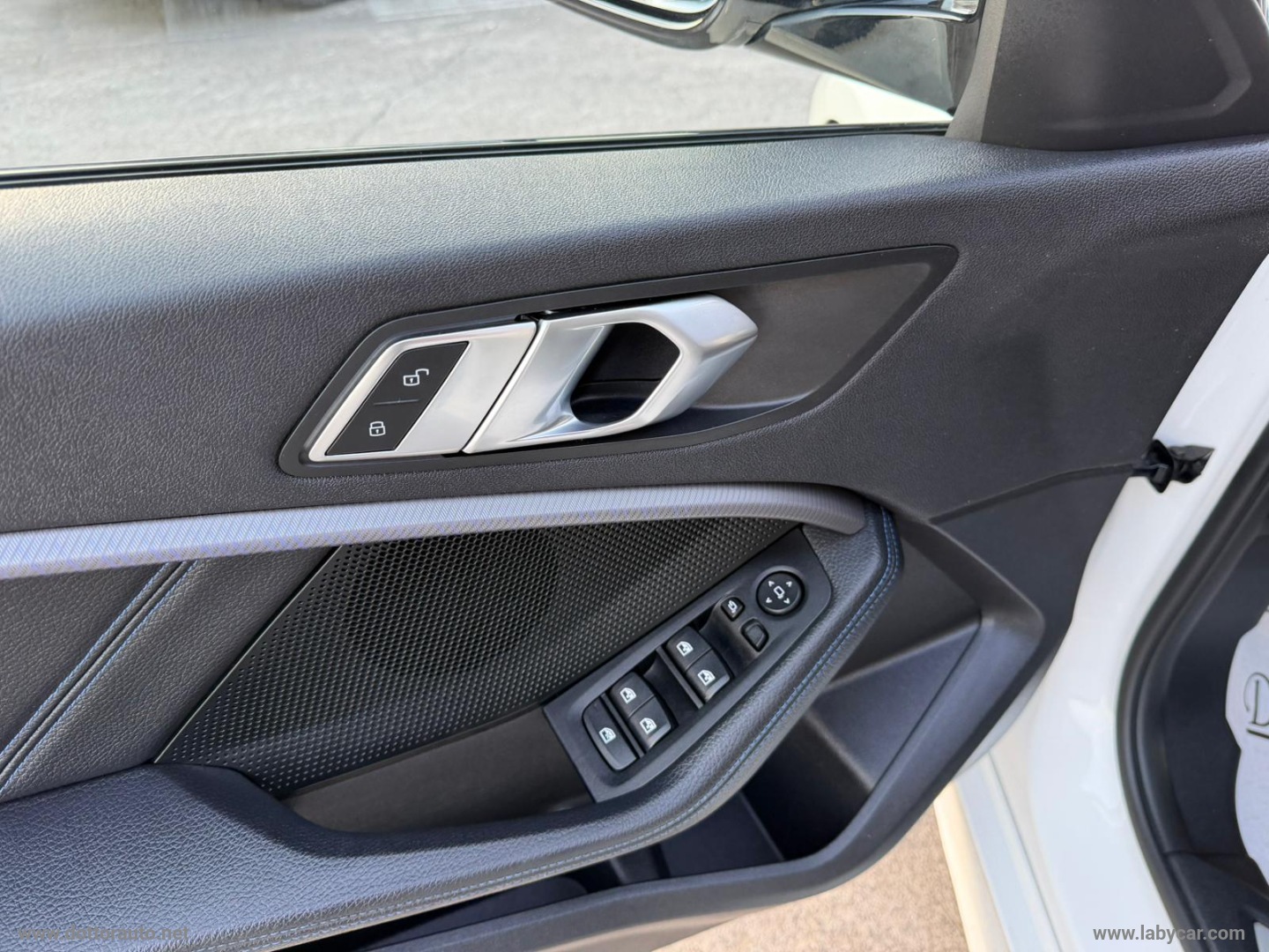 118d 5p. Business M-SPORT - immagine 19