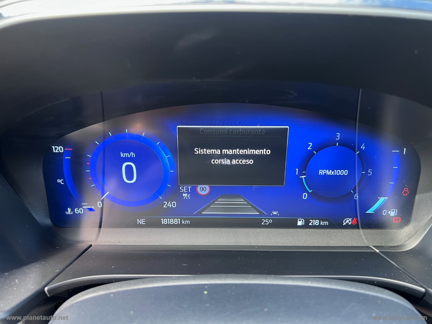 Kuga 1.5 EcoBlue 120 CV 2WD ST-Line - immagine 19