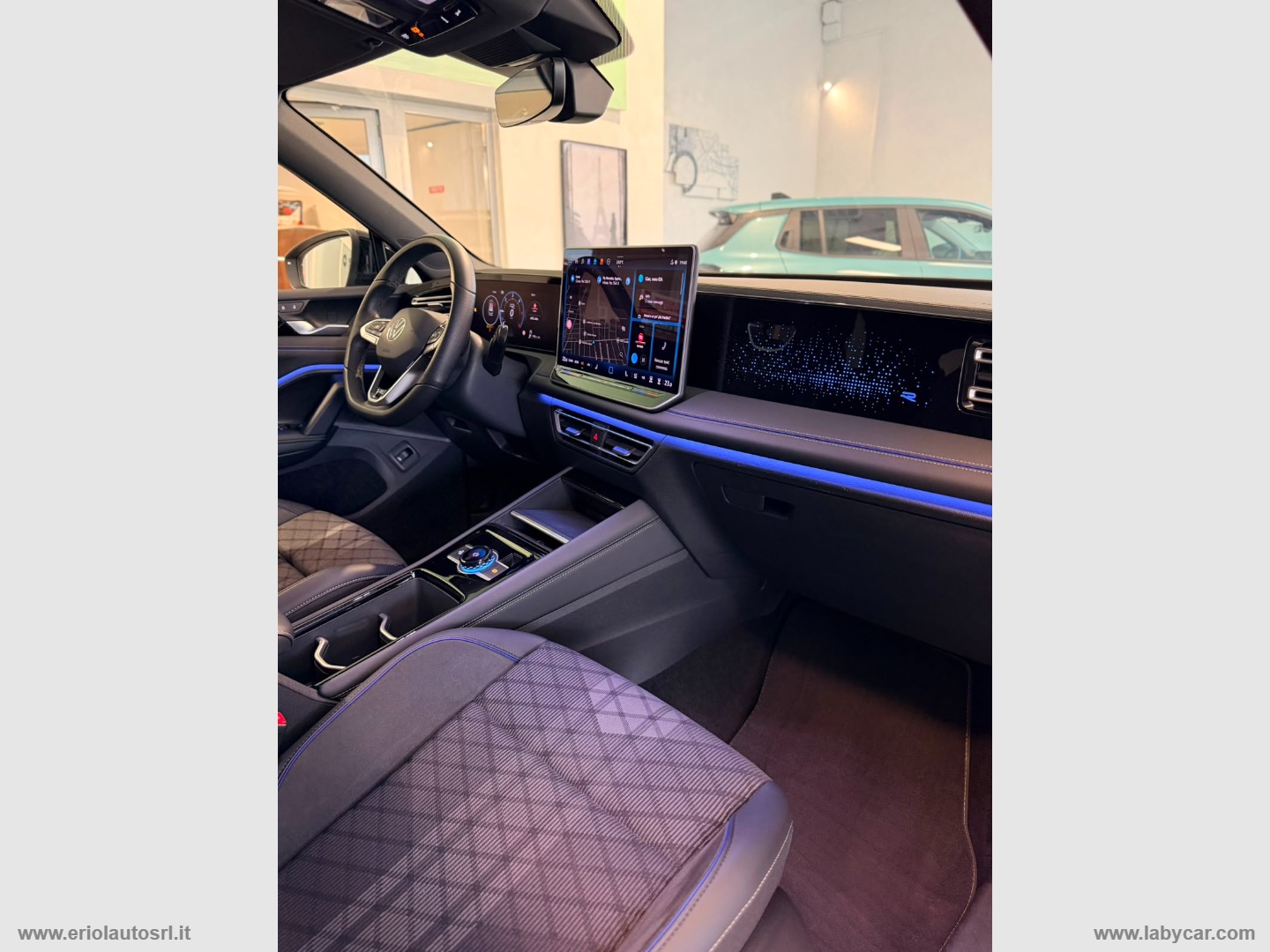 Tiguan 2.0 TDI 150 CV DSG R-Line Plus - immagine 19