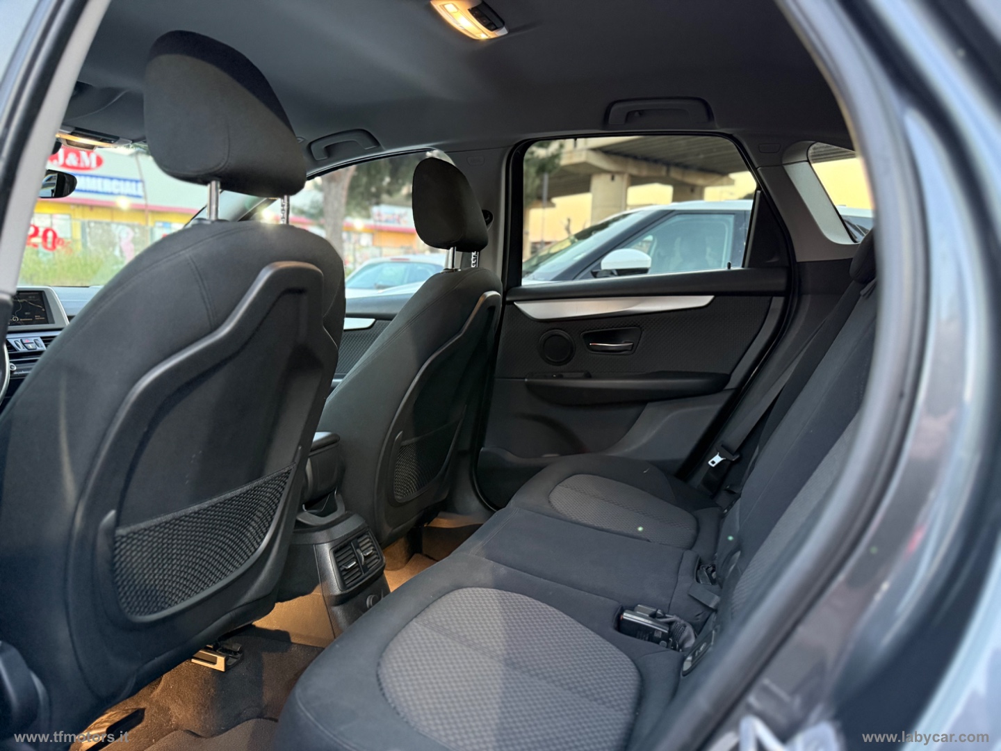 218d Active Tourer Advantage aut. - immagine 19