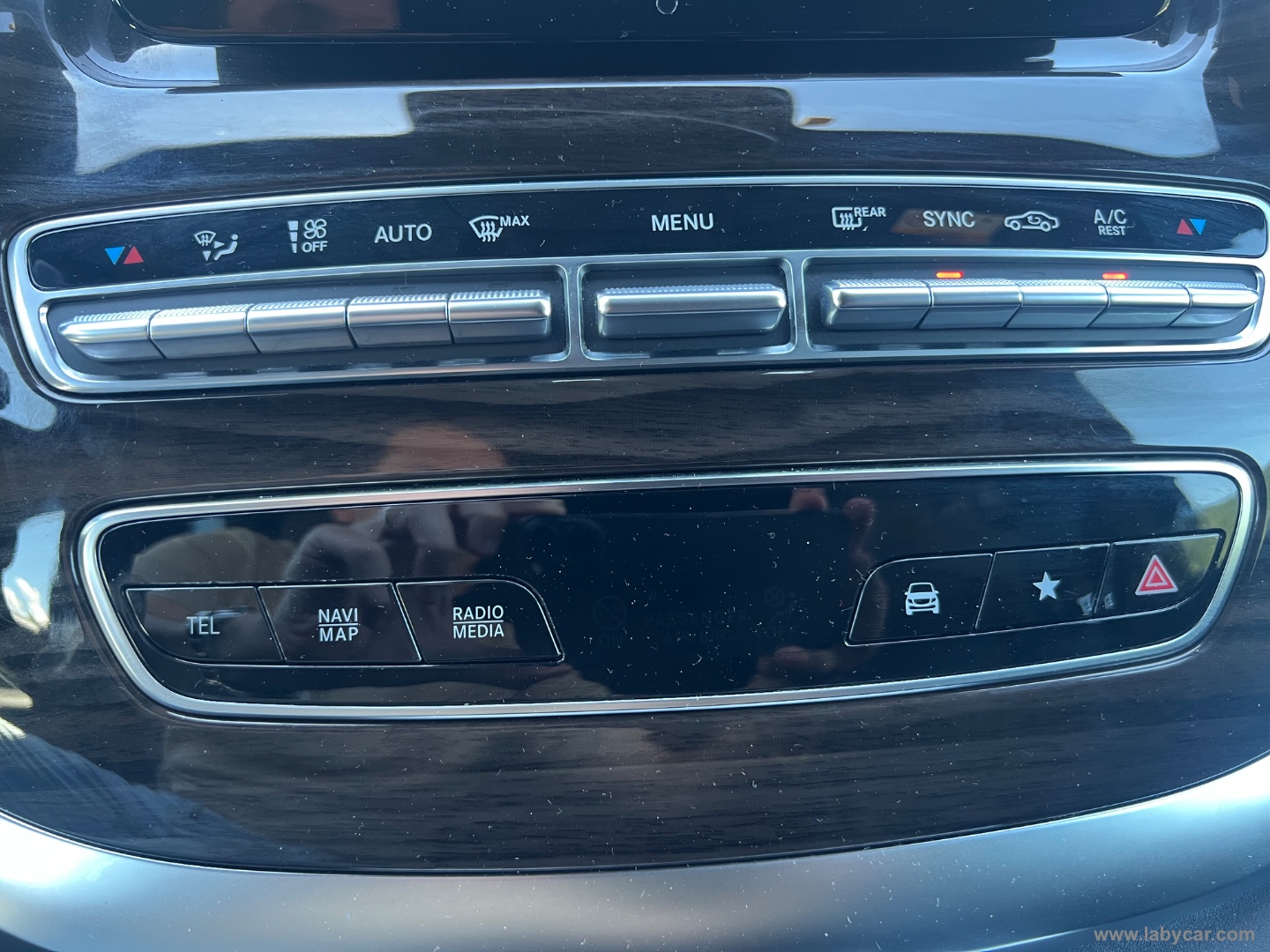 V 250 d Aut. Premium Extralong - immagine 20