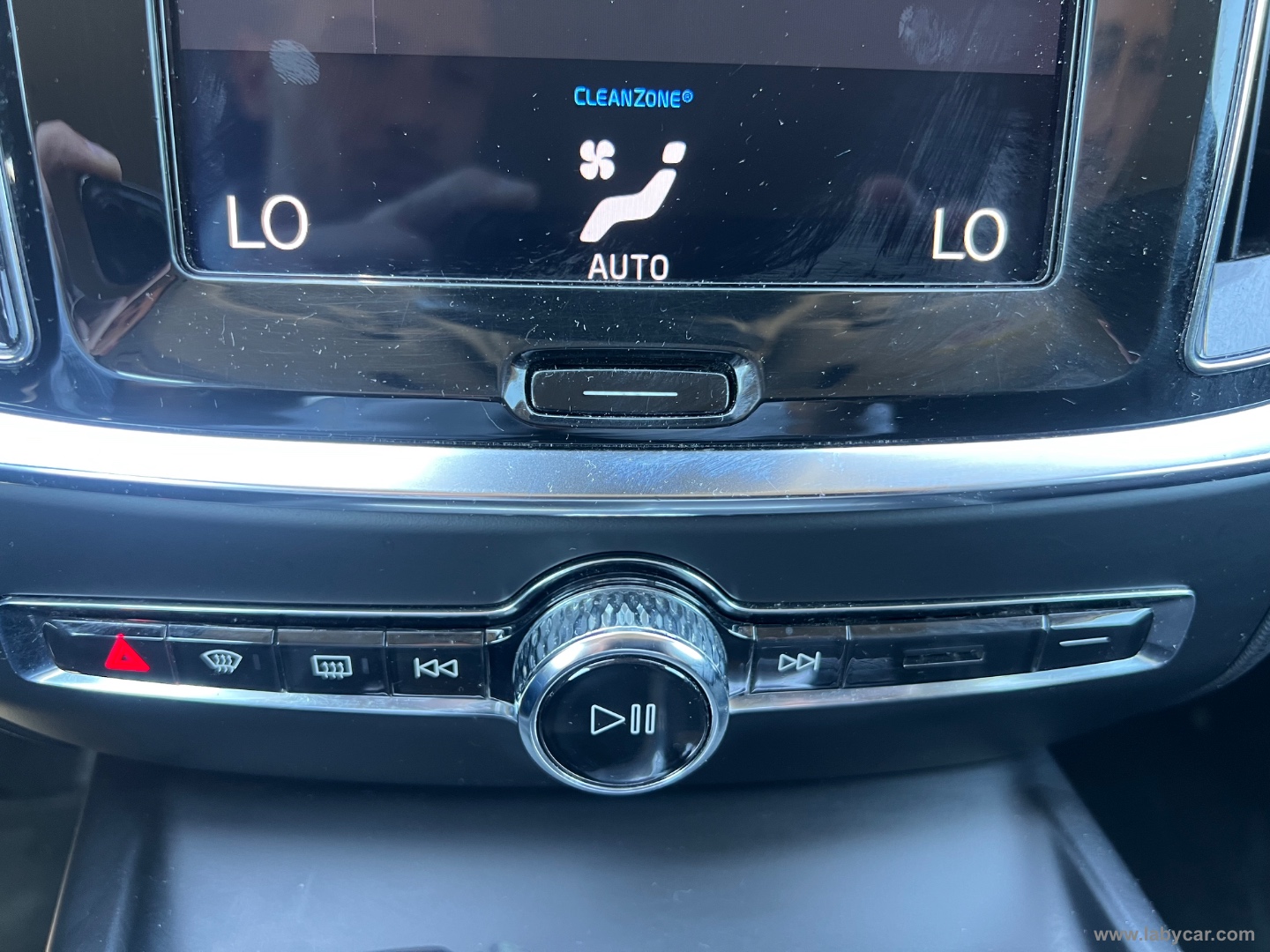 V60 Cross Country D4 AWD Geartronic Pro - immagine 20