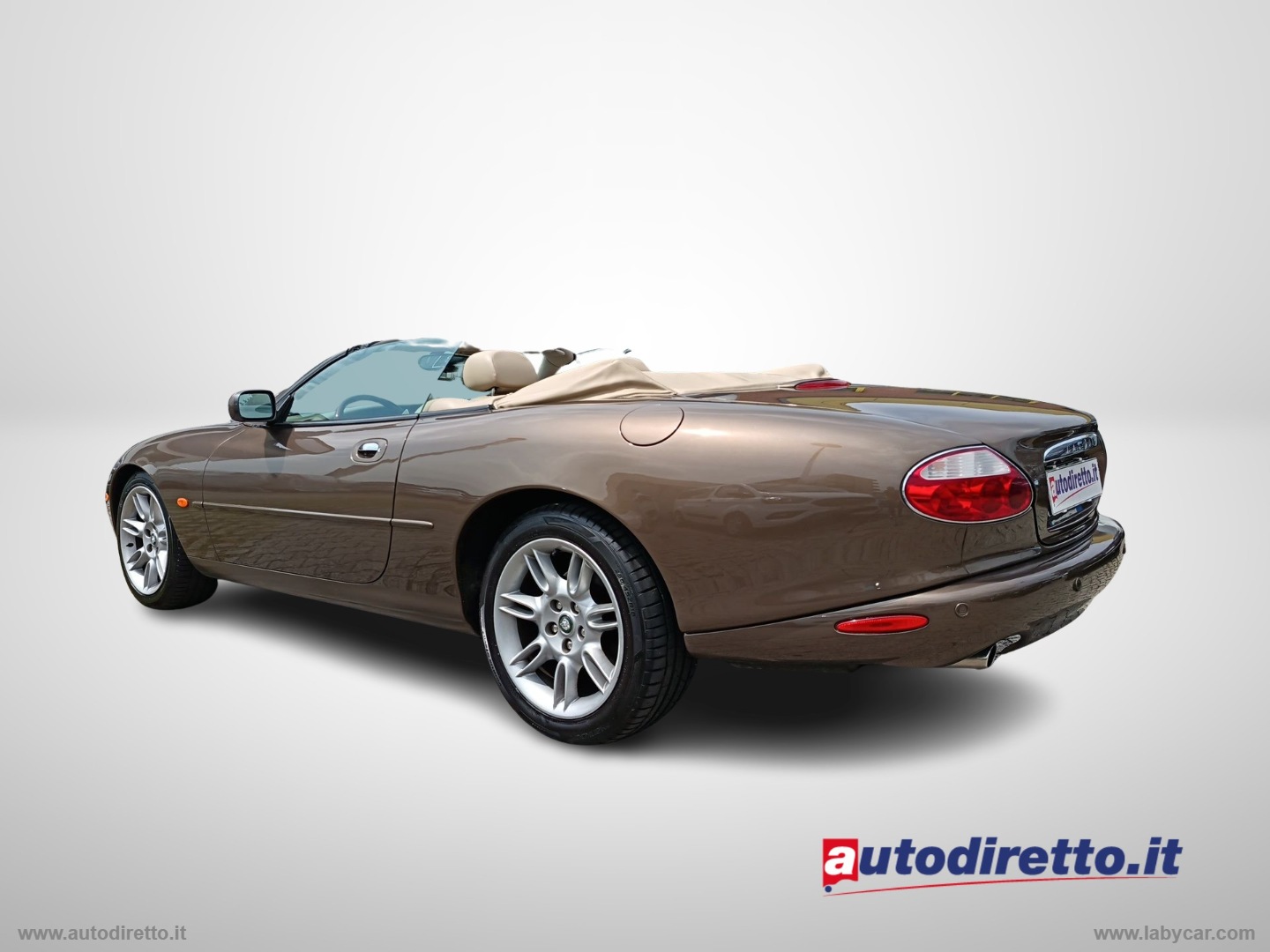 XK8 4.0 Convertibile - immagine 20