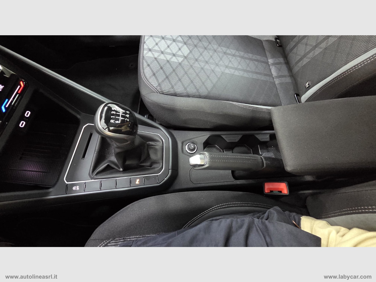 Taigo 1.0 TSI 115 CV R-Line - immagine 20