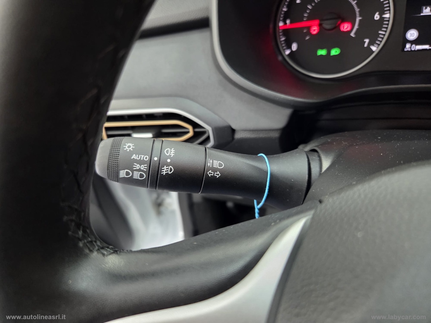 Sandero Stepway 1.0 TCe ECO-G Extreme - immagine 20