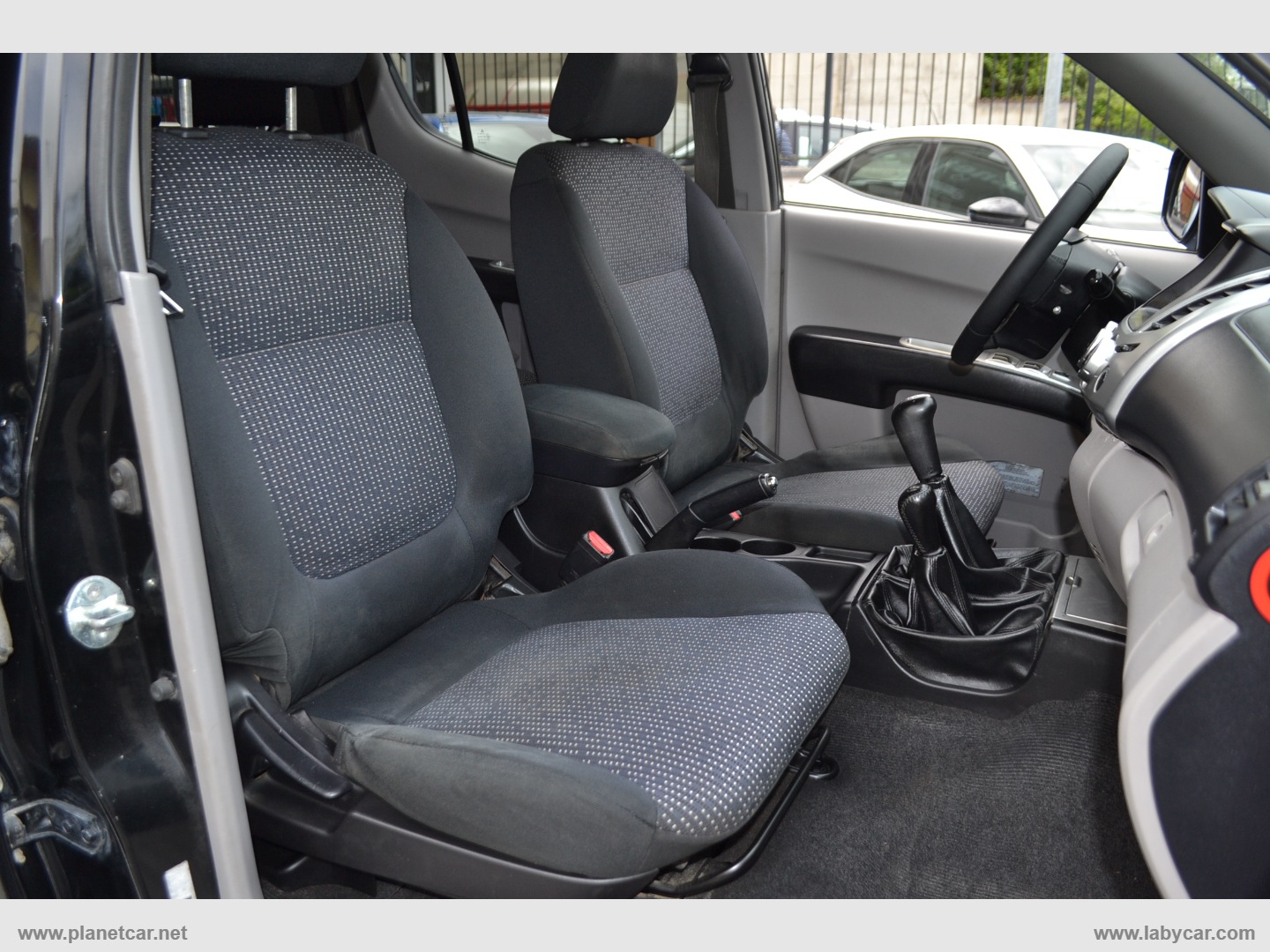 L200 2.5 DI-D DC Invite - immagine 20