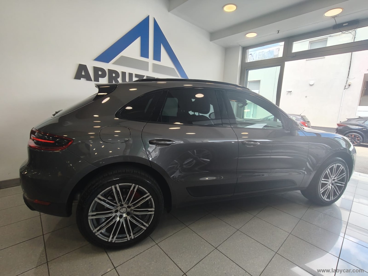 Macan 3.0 S Diesel - immagine 20
