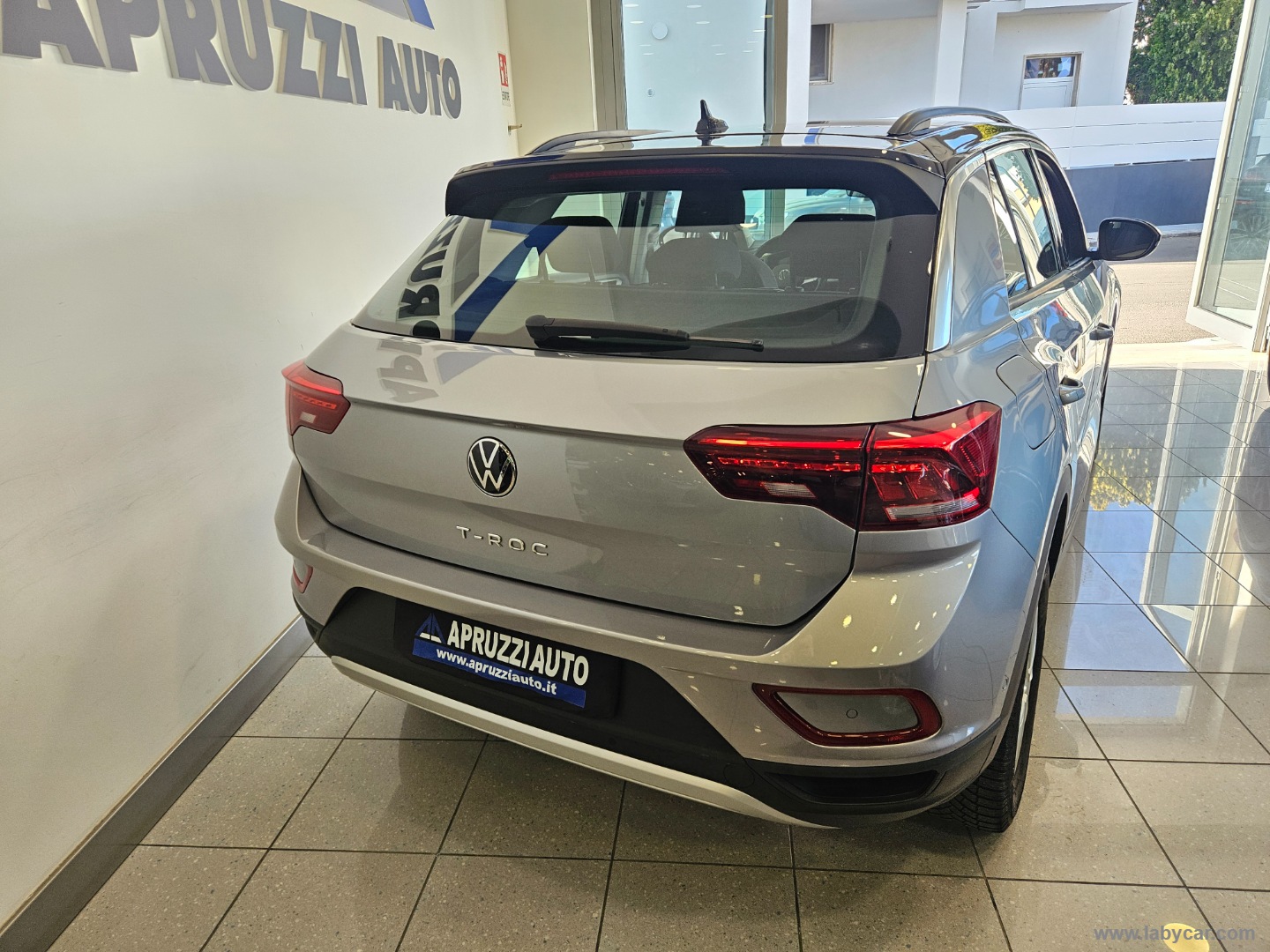 T-Roc 2.0 TDI SCR 150 CV DSG Life - immagine 20