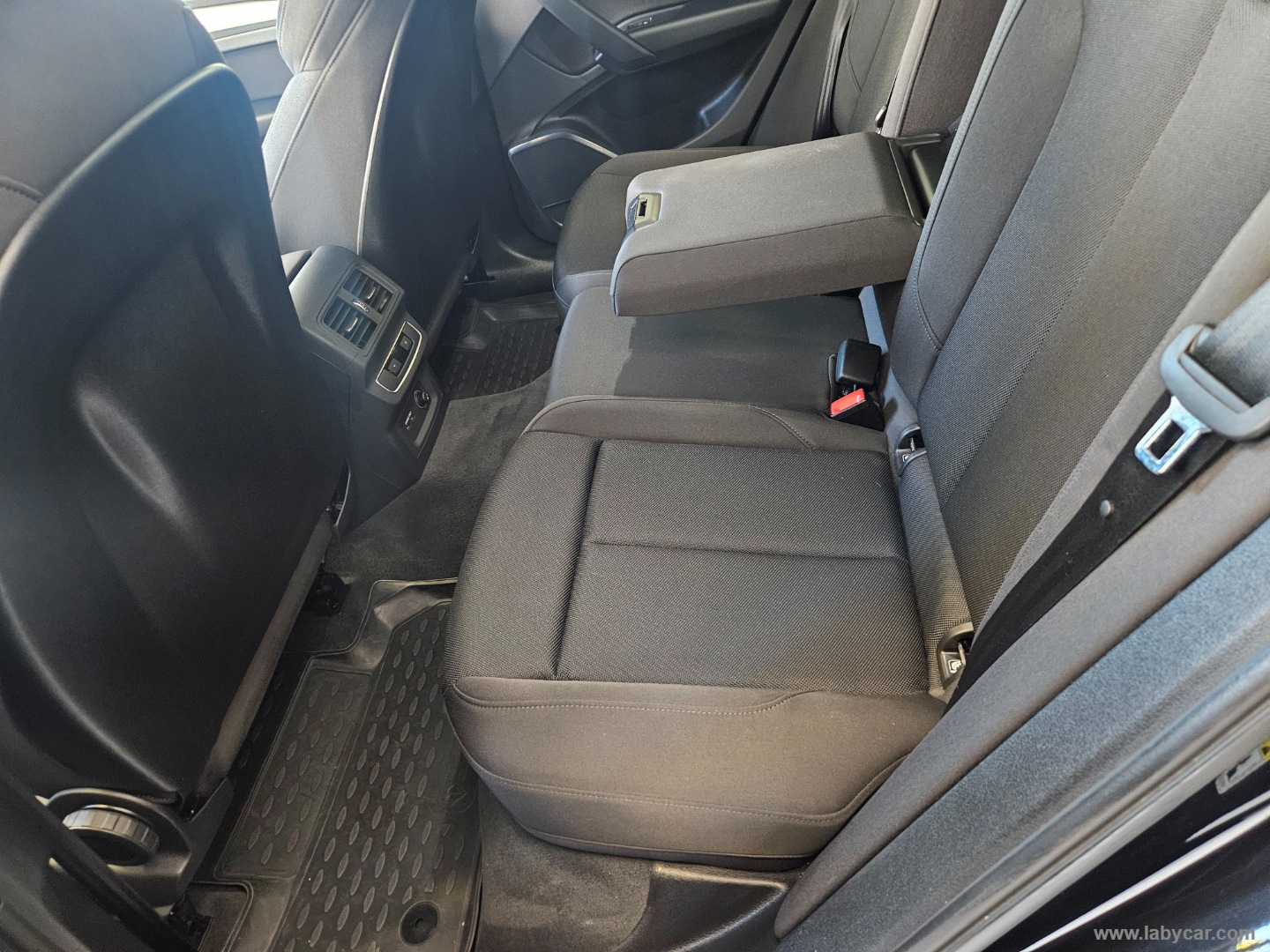 Q5 40 TDI 204CV qu. S tr. S line - immagine 20