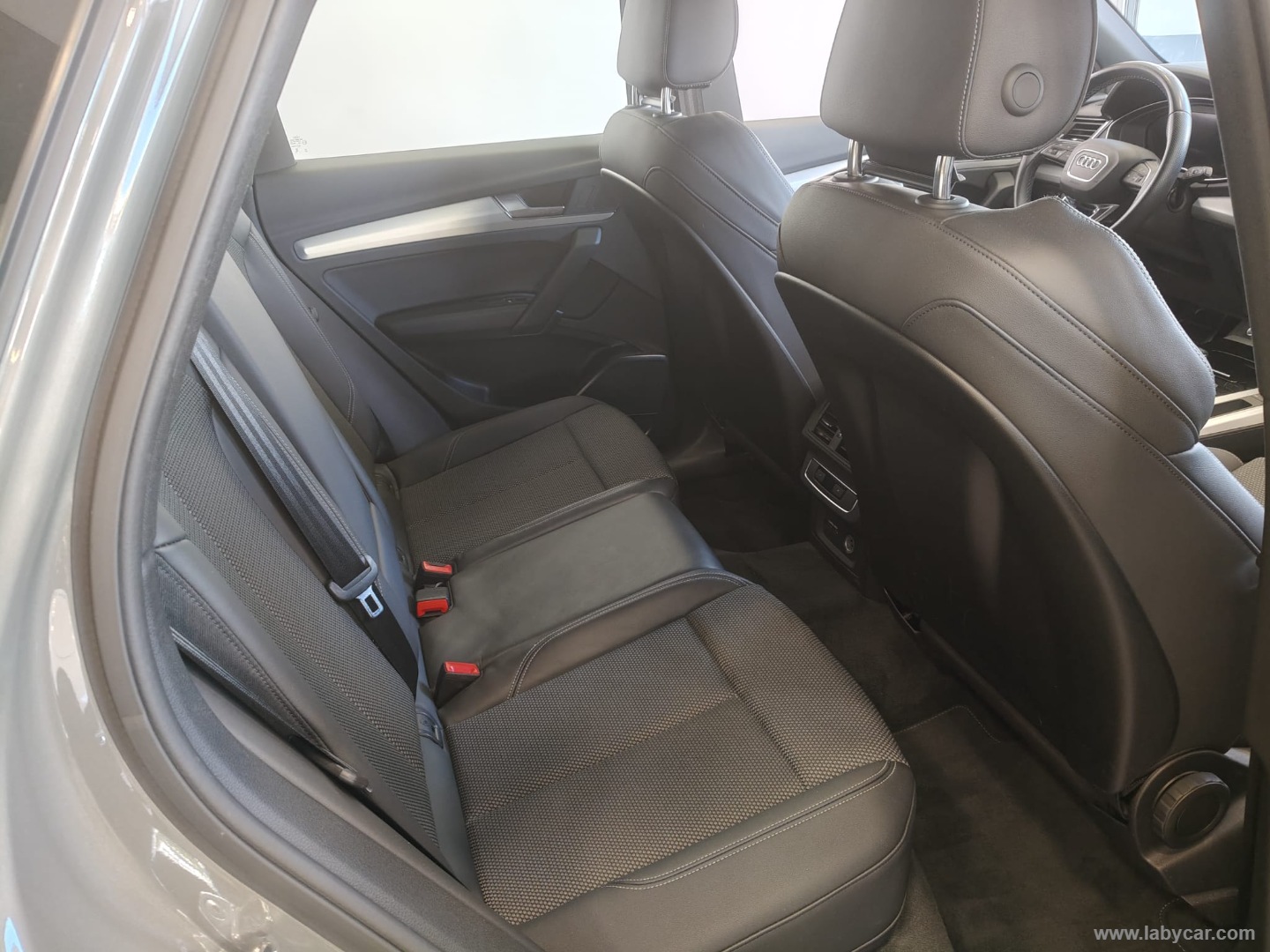 Q5 SPB 40 TDI quattro S tronic S line - immagine 20