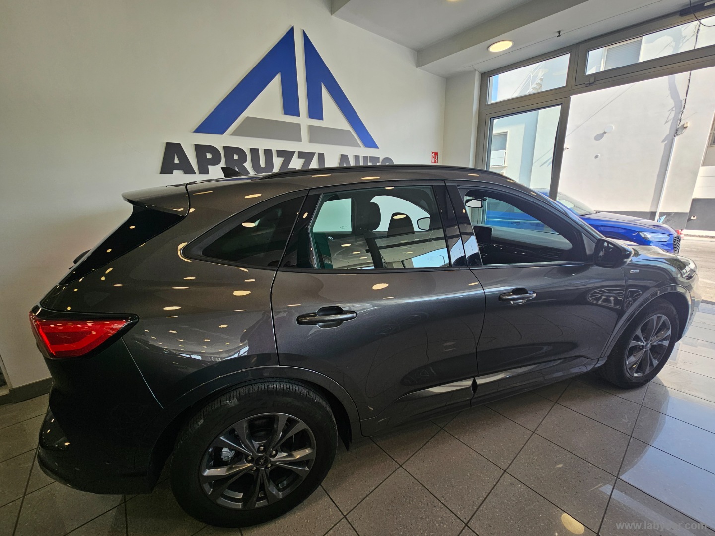 Kuga 1.5 EcoBl. 120CV aut. 2WD ST-Line X - immagine 20