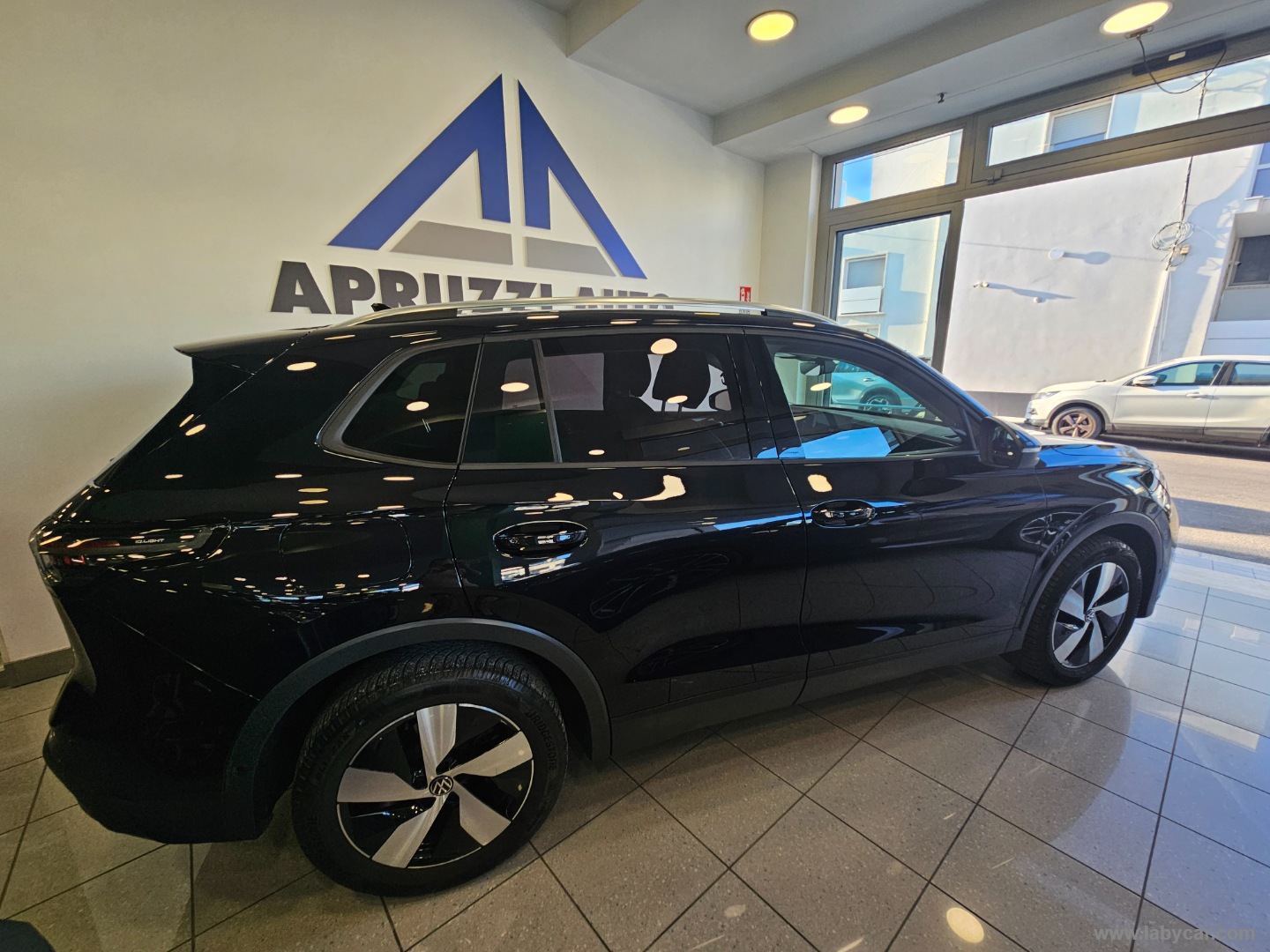 Tiguan 2.0 TDI 150 CV DSG Edition Plus - immagine 20