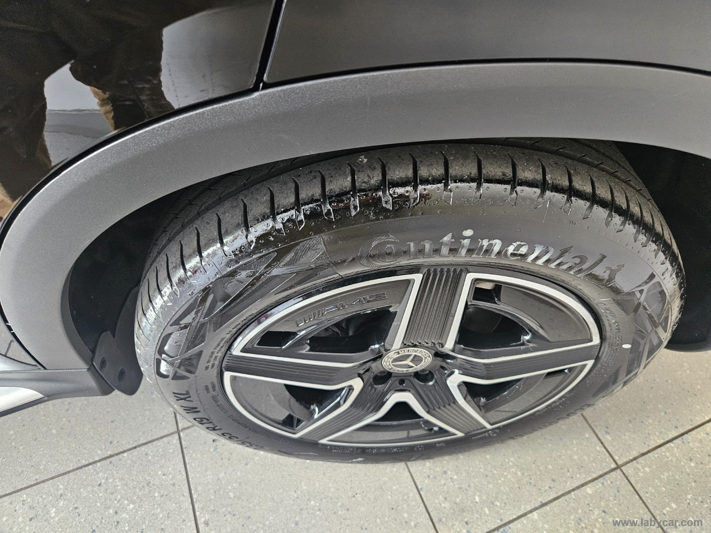 GLC 220 d 4Matic AMG Line Premium - immagine 20