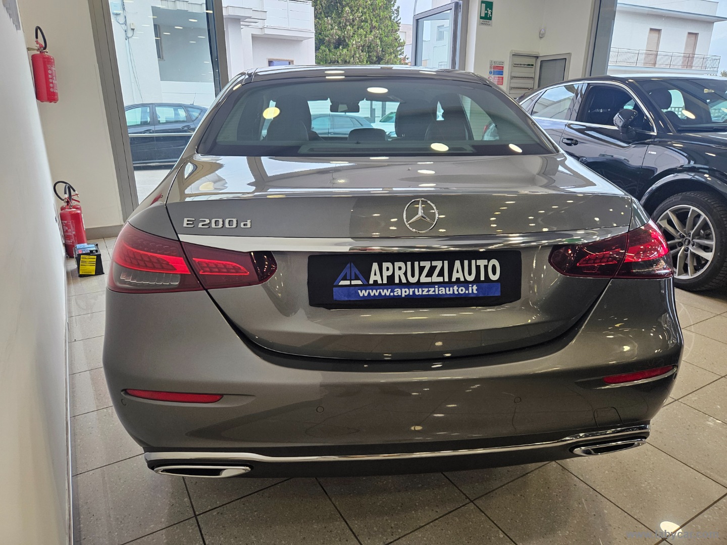 E 200 d Auto Business Sport - immagine 20