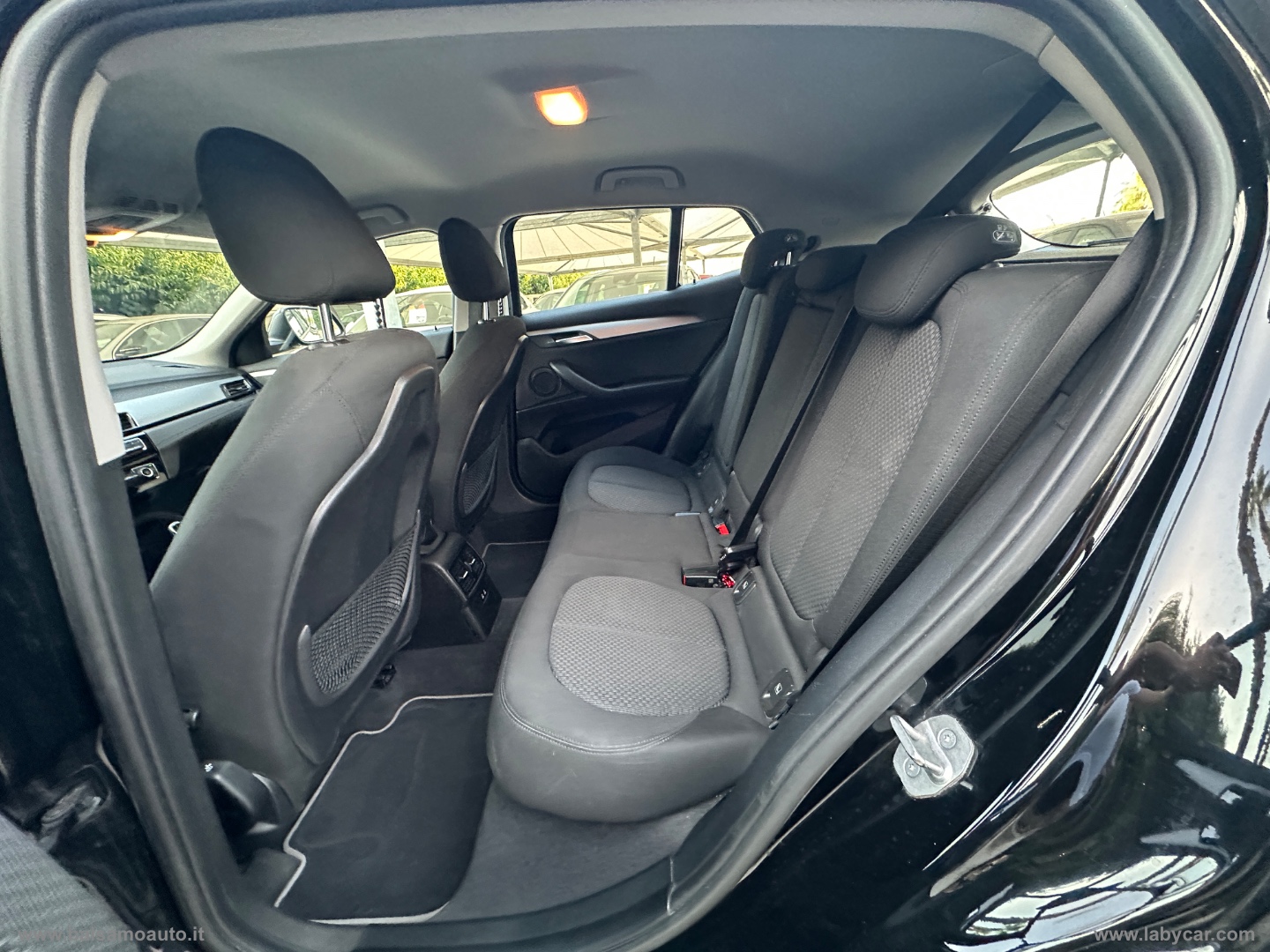 X2 xDrive18d Advantage - immagine 20