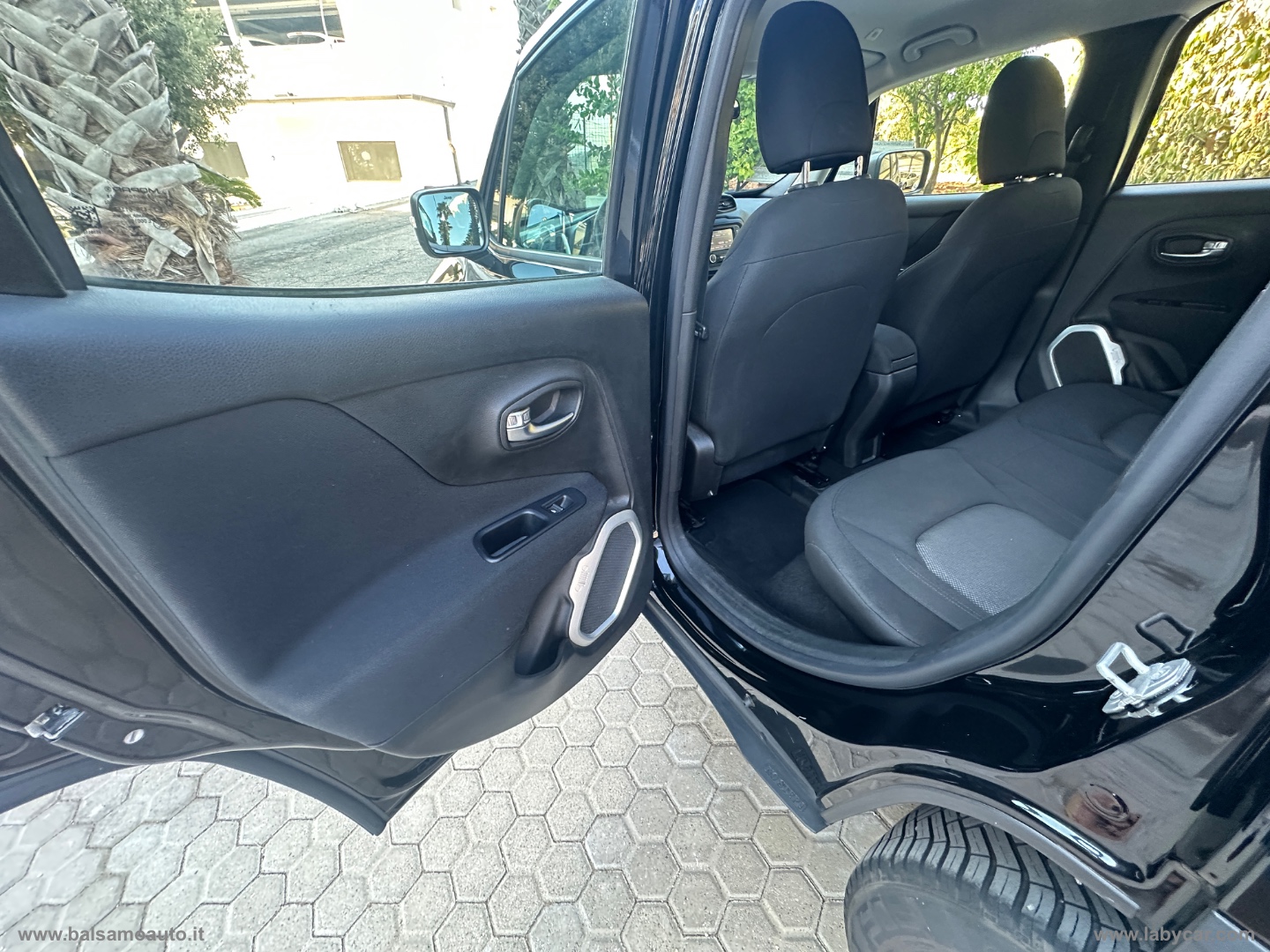 Renegade 1.0 T3 Sport - immagine 20