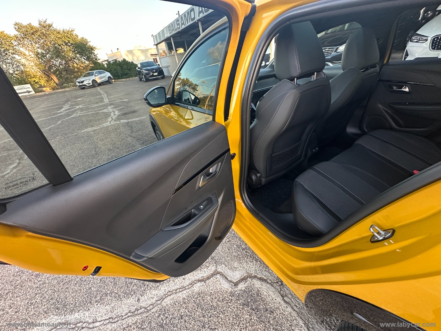 208 GT Line PANORAMA - immagine 20