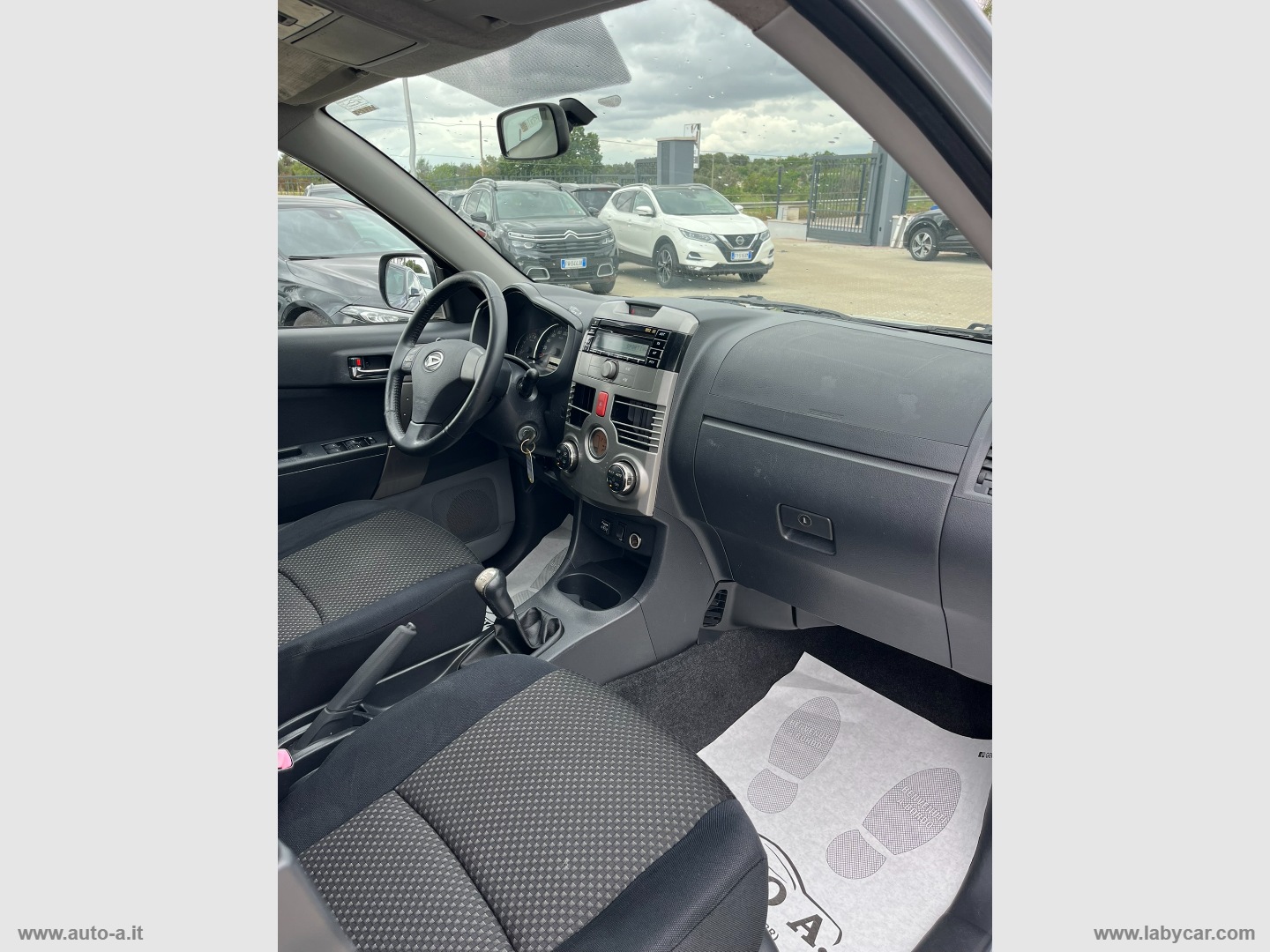 Terios 1.5 4WD Sho Green Powered - immagine 20