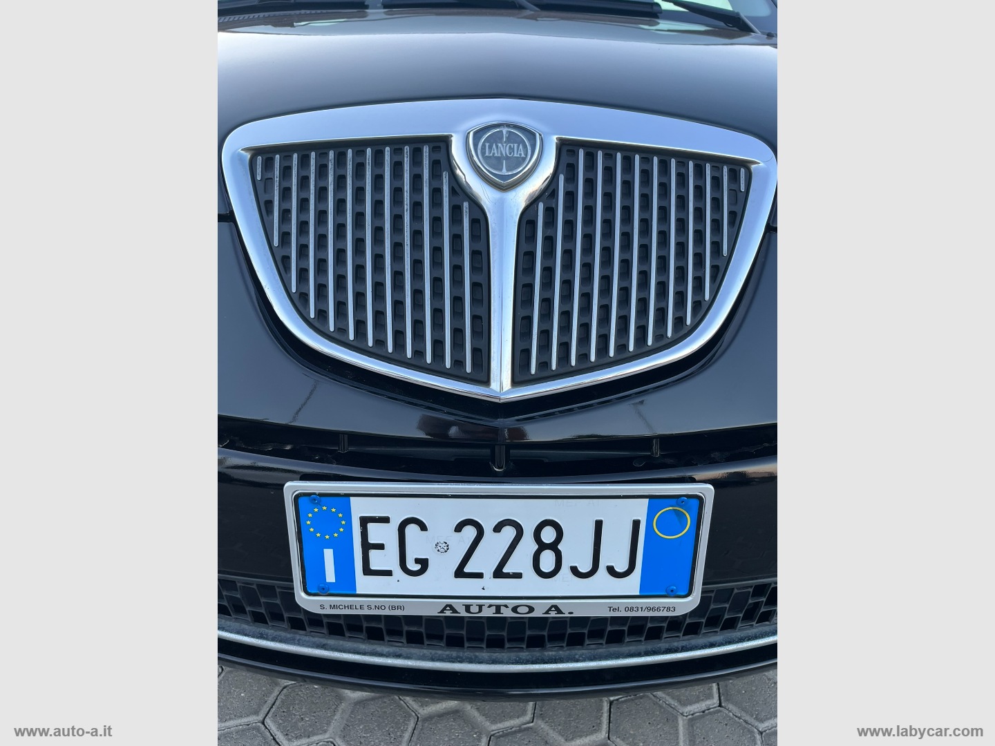 Ypsilon 1.2 69 CV Platinum - immagine 20