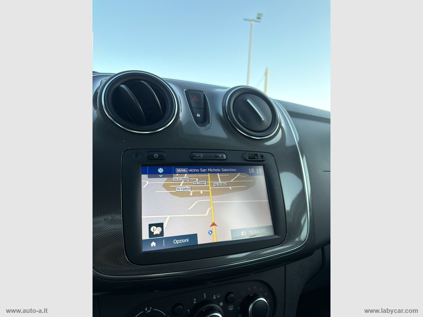 Sandero Stepway 0.9 TCe 12V 90 CV S&S PRESTIGE - immagine 20