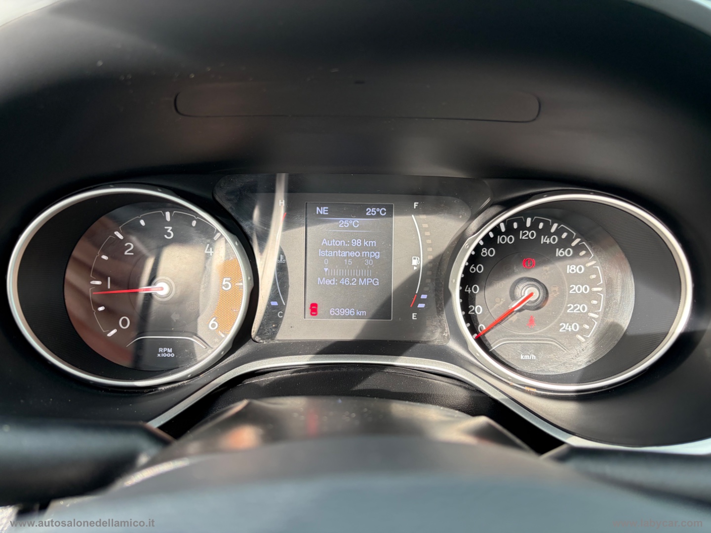 Compass 1.6 Mjt II 2WD Limited - immagine 20