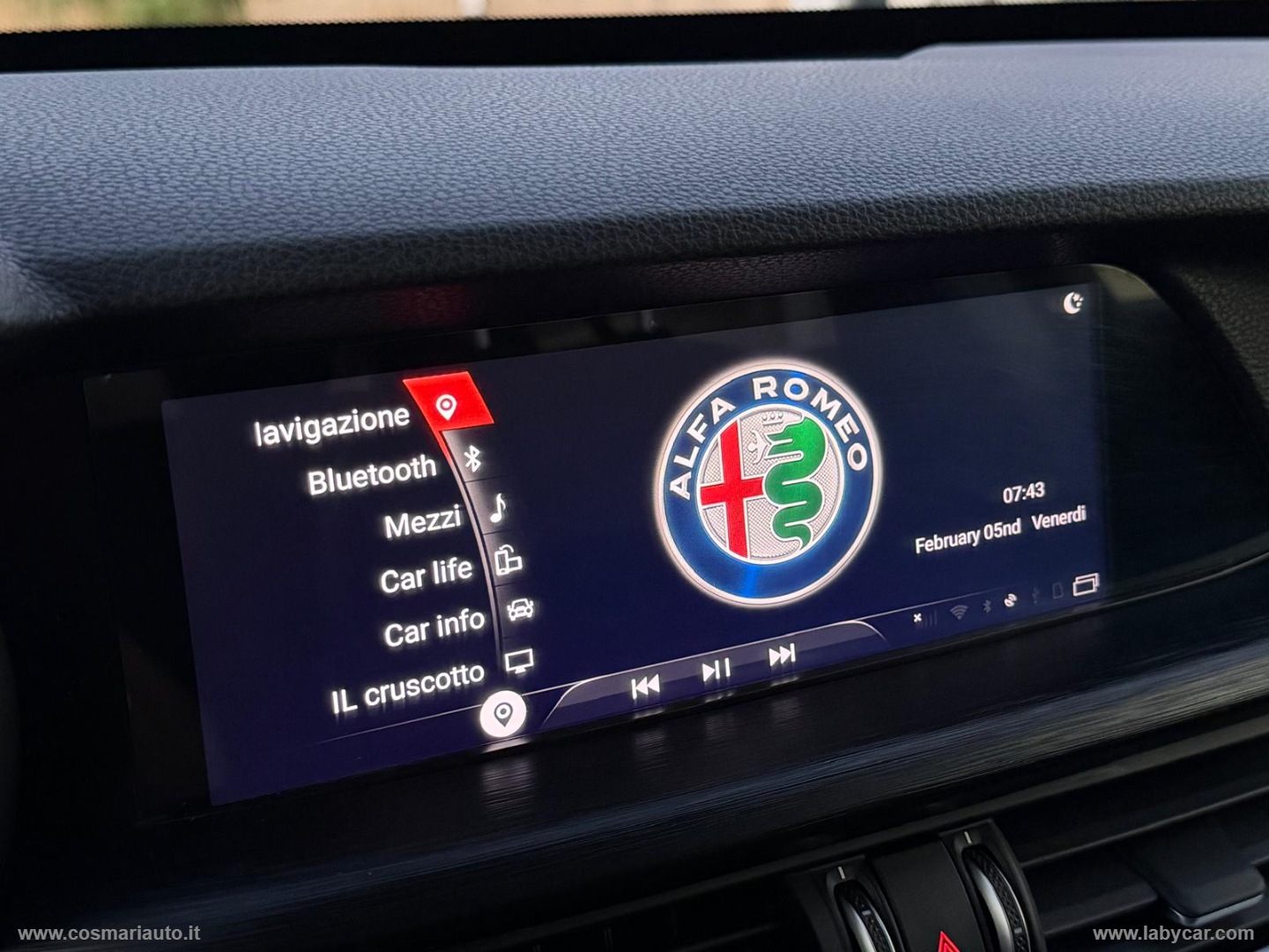 Stelvio 2.2 T.diesel 210 CV AT8 Q4 Exec. - immagine 20