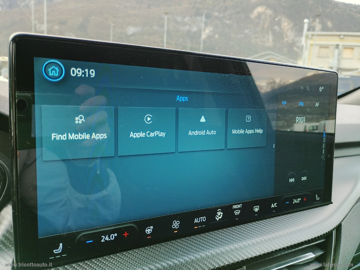 Kuga 2.5 Full Hybrid 151CV - immagine 20