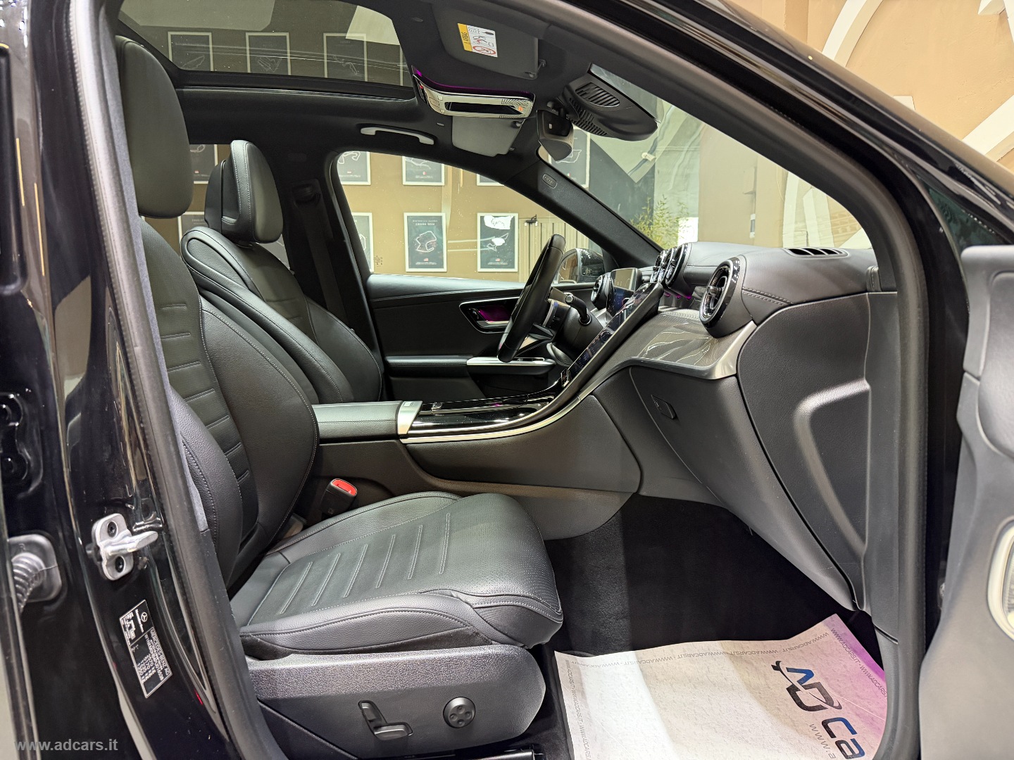 GLC 300 d 4Matic AMG Line Premium *TETTO*LUCI*BURMESTER* - immagine 20