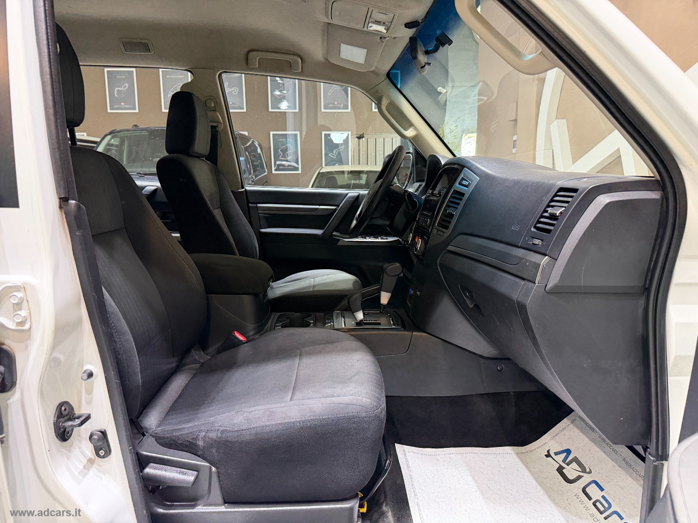 Pajero 3.2 DI-D 16V aut. 5p. Intense DPF *7 POSTI*GANCIO TRAINO* - immagine 20