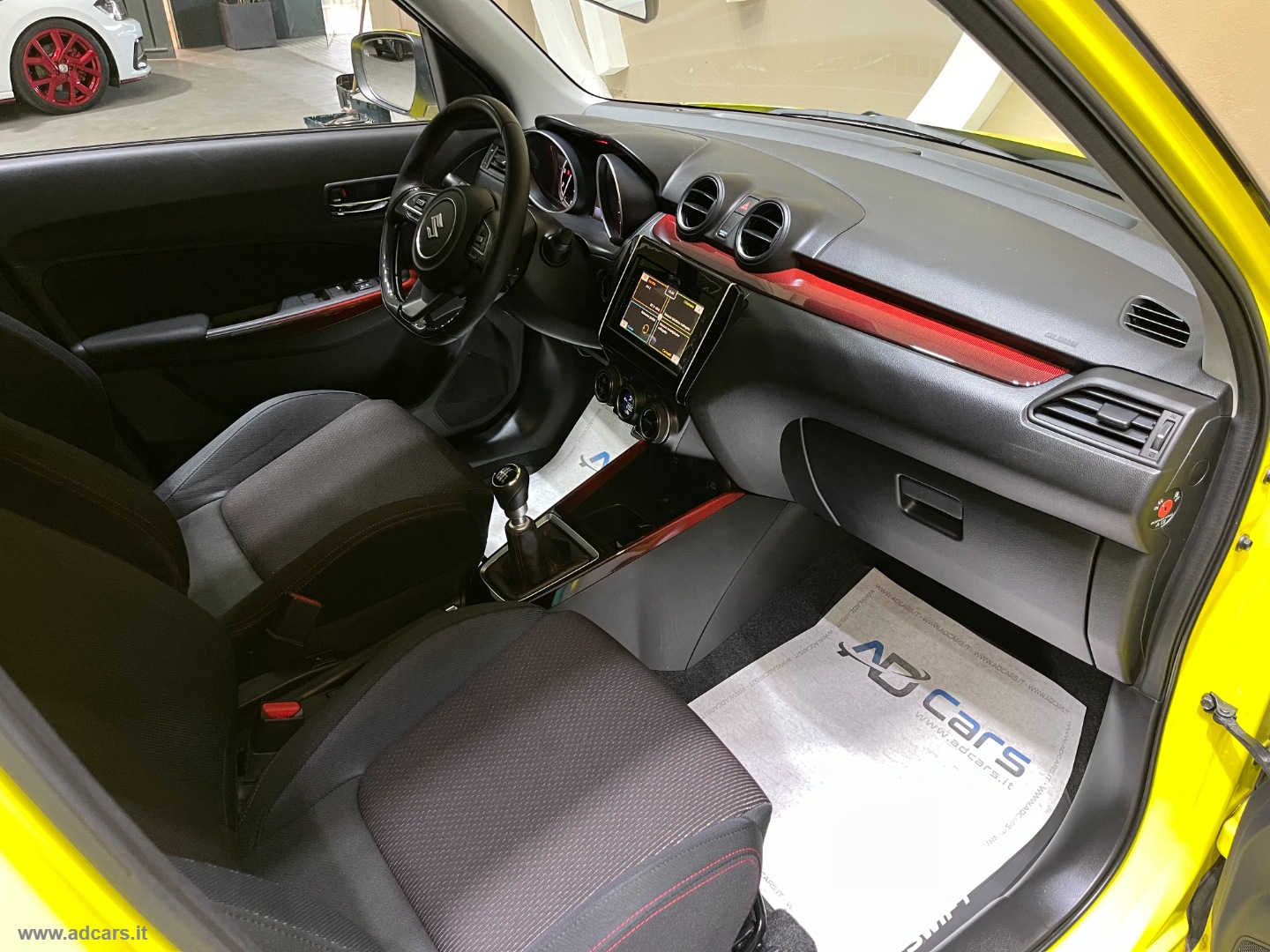 Swift Sport 1.4 Boosterjet *BOOK SERVICE SUZUKI* - immagine 20