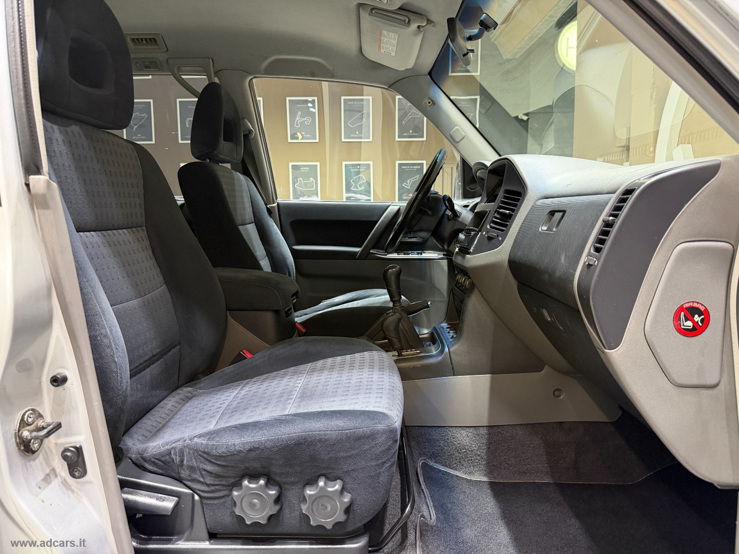 Pajero 3.2 16V DI-D 5p. GLX *7 POSTI*GANCIO TRAINO* - immagine 20