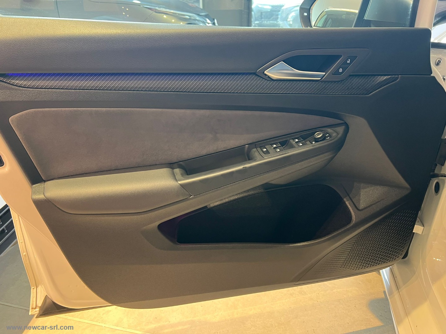 Golf 2.0 TSI R DSG 4Motion - immagine 20