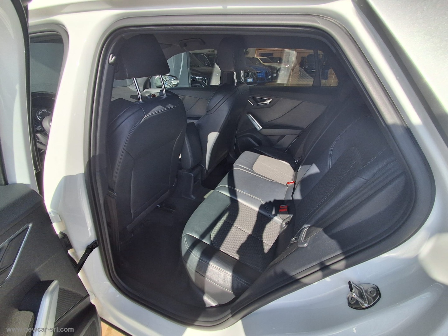 Q2 1.4 TFSI COD S tronic Business - immagine 20
