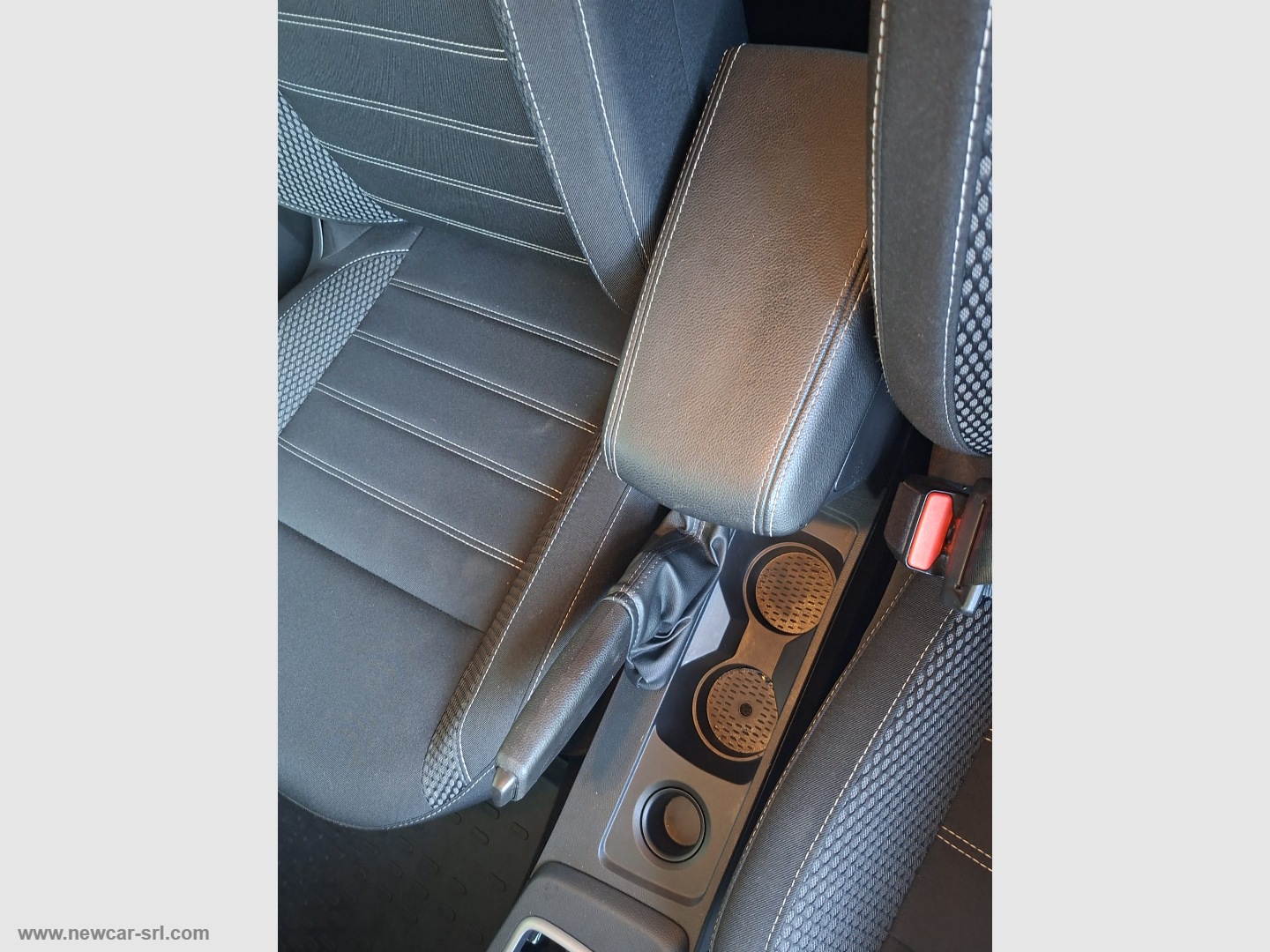 Duster 1.0 TCe GPL 4x2 Extreme - immagine 20