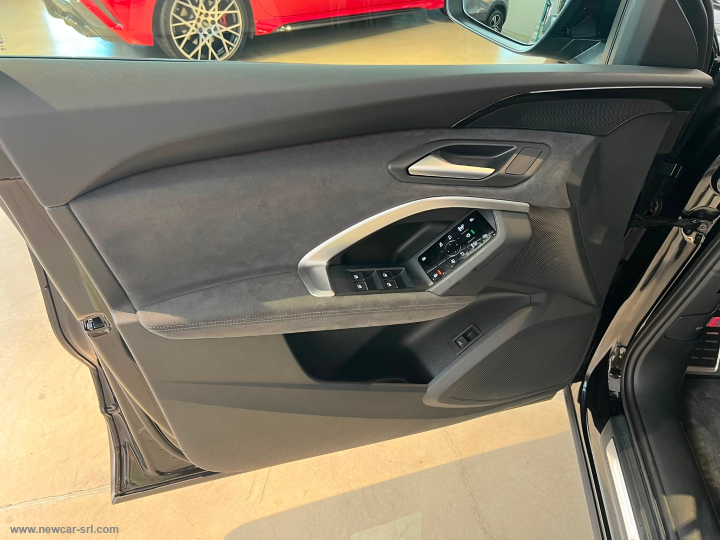 Q5 TDi S tronic quat. Launch ed. S line - immagine 20