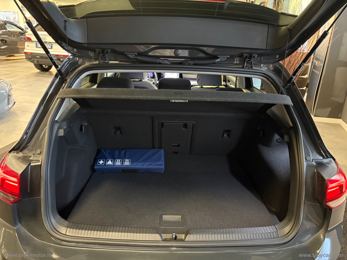Golf 1.0 eTSI DSG - immagine 20