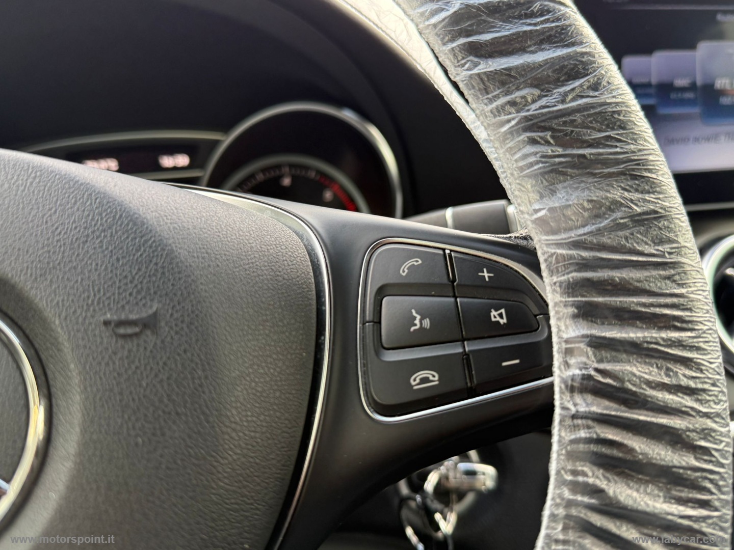 GLA 200 d Automatic Premium - immagine 20