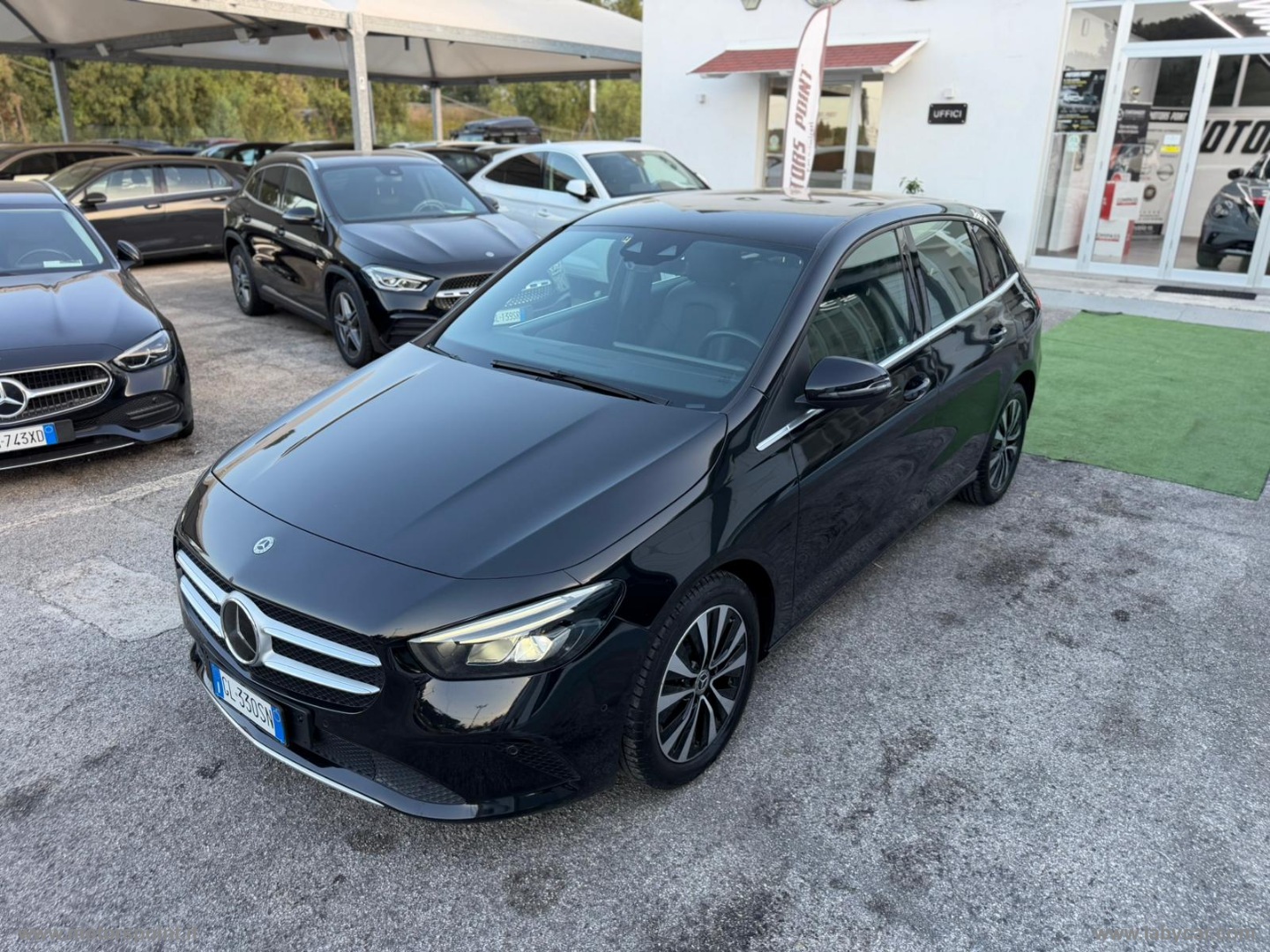 B 250 e hybrid EQ Business Extra PLUG-IN - immagine 20