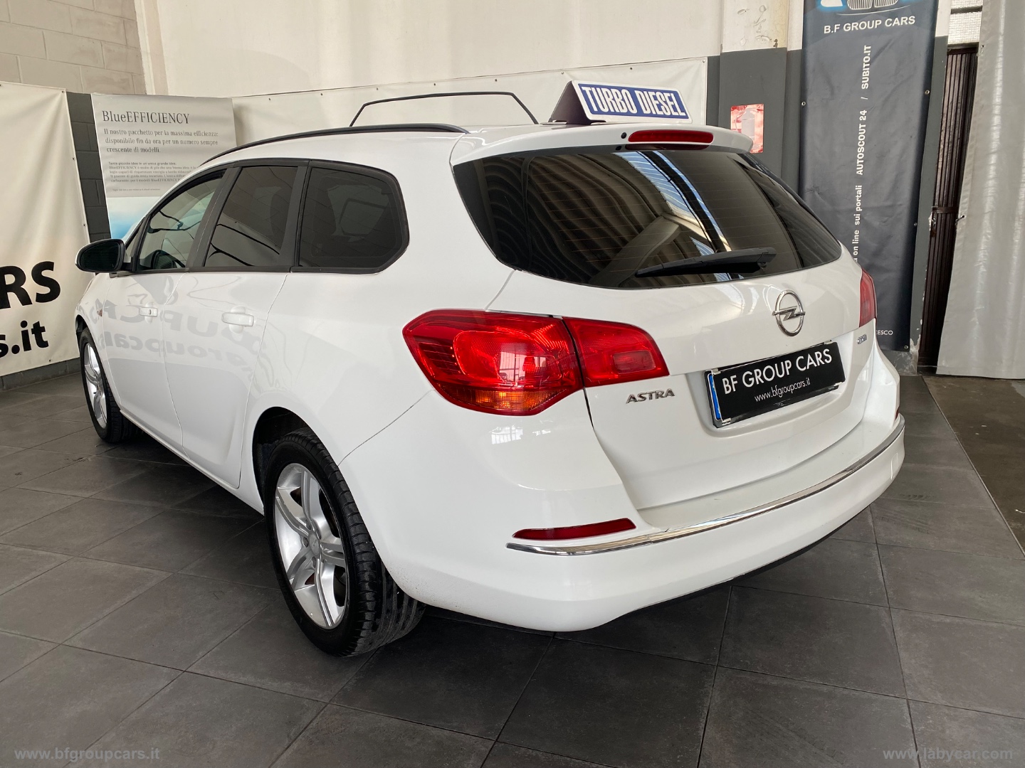 ASTRA SPORTSTOURER - immagine 20