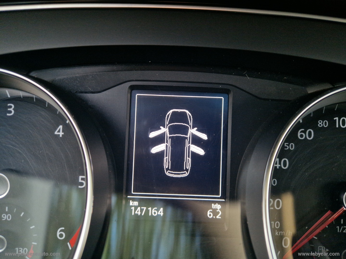 Passat Var. 2.0 TDI DSG Business TETTO - immagine 20