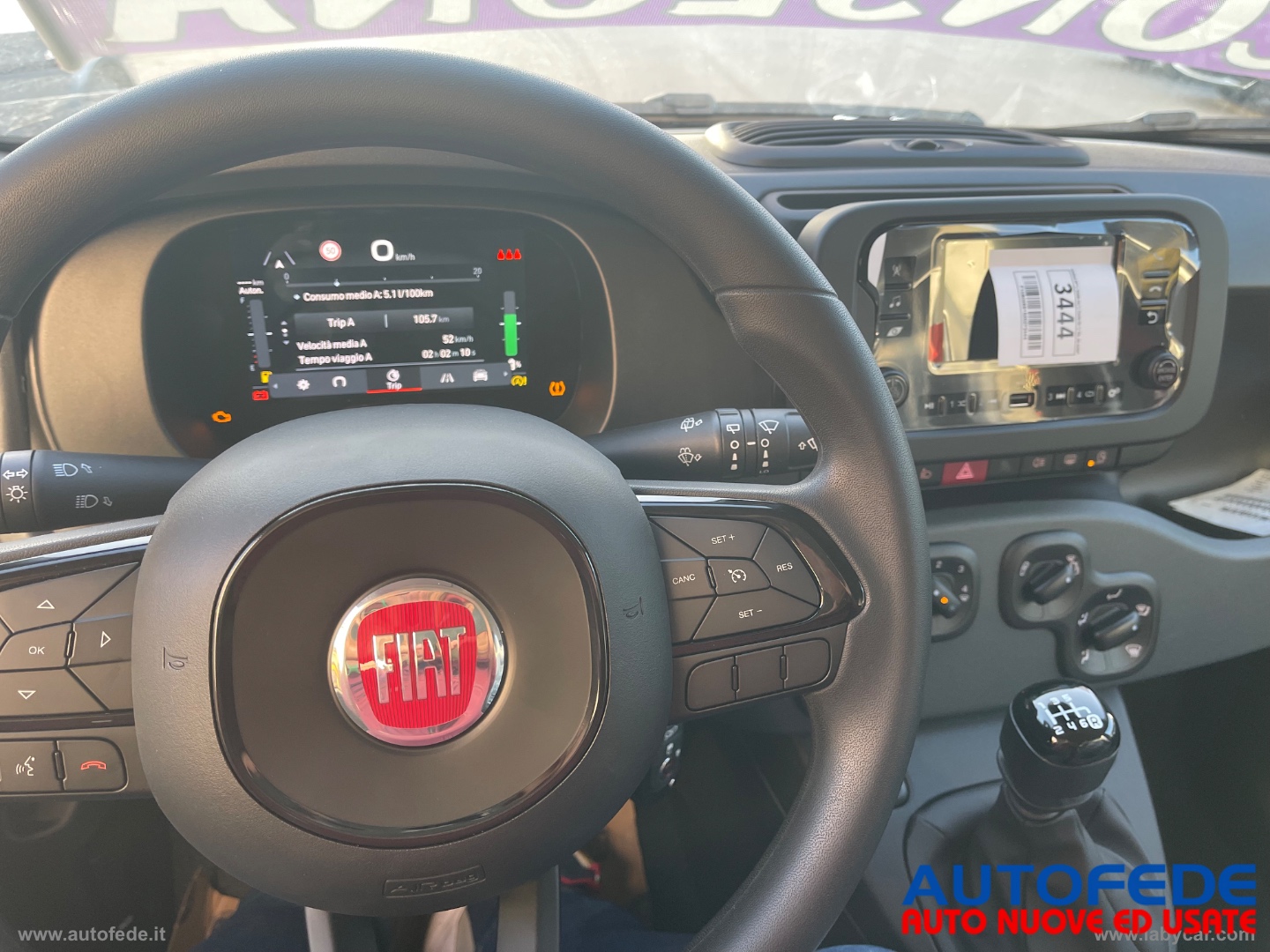 Pandina 1.0 Hybrid 65 CV Van Icon - immagine 20