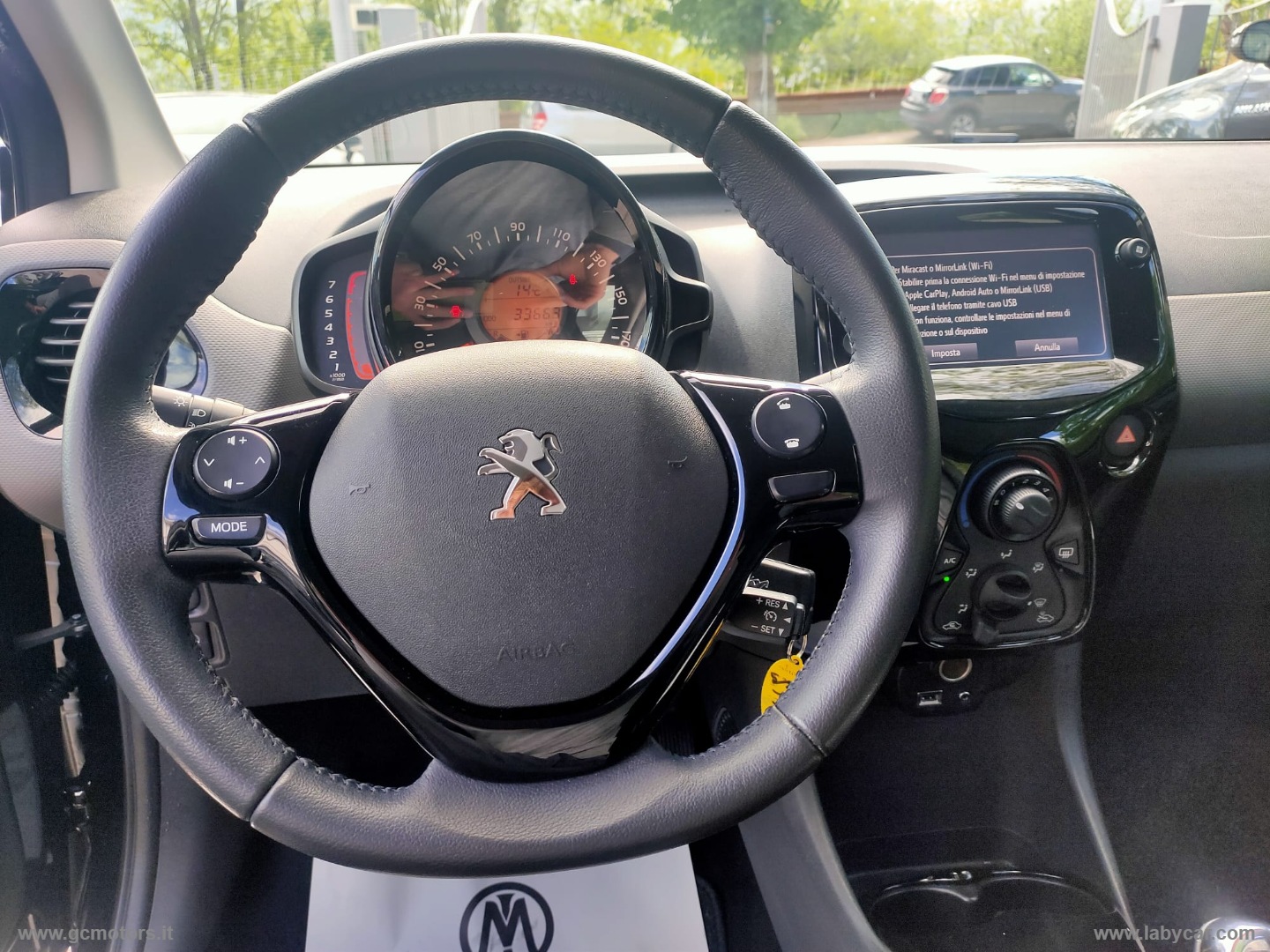 Peugeot 108 108 VTi 72 S&S 5 porte Allure - Immagine 20