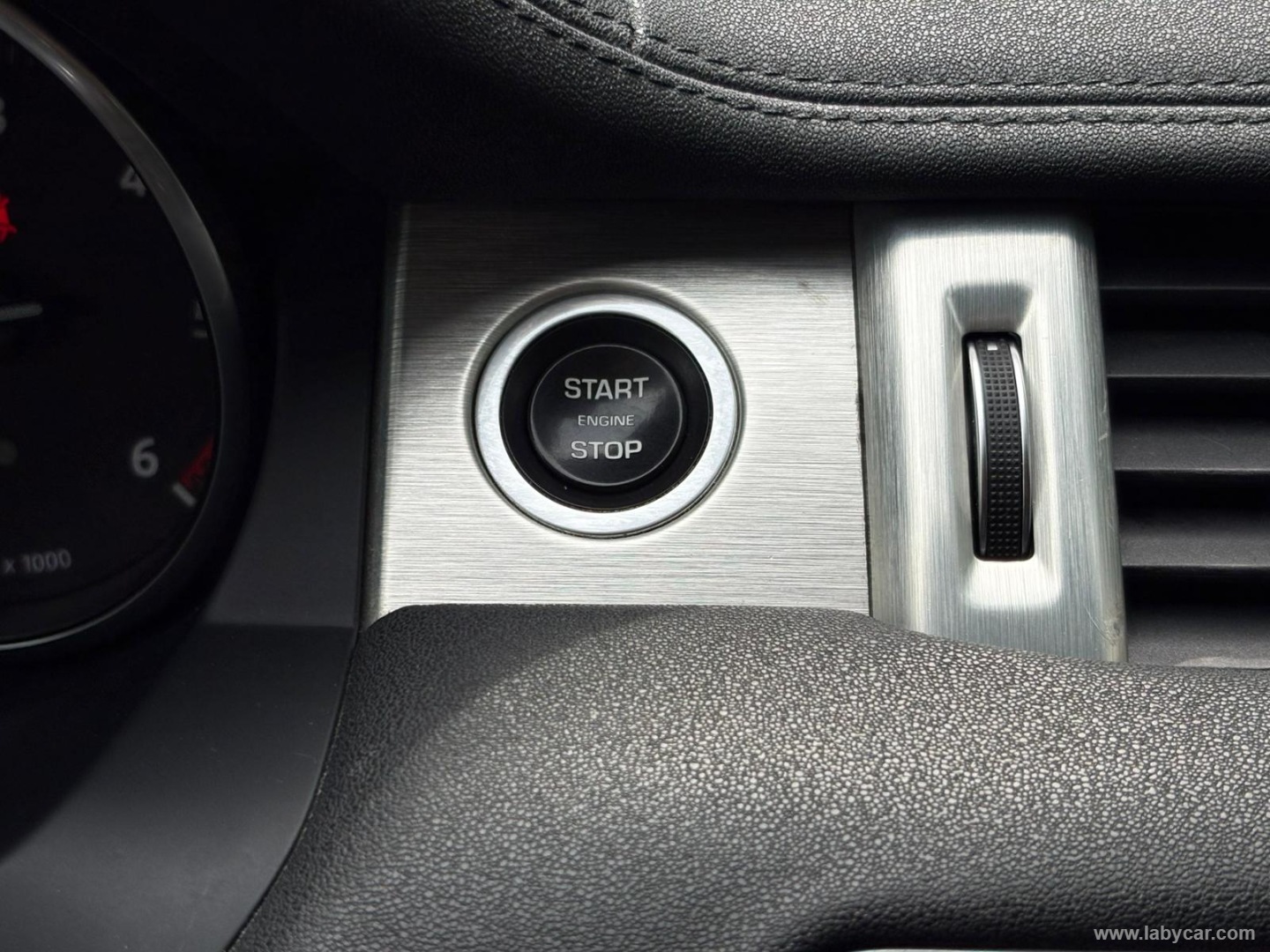 RR Evoque 2.0 TD4 180CV 5p. SE Dynamic MOTORE NUOVO CON GARANZIA 12 MESI - immagine 20