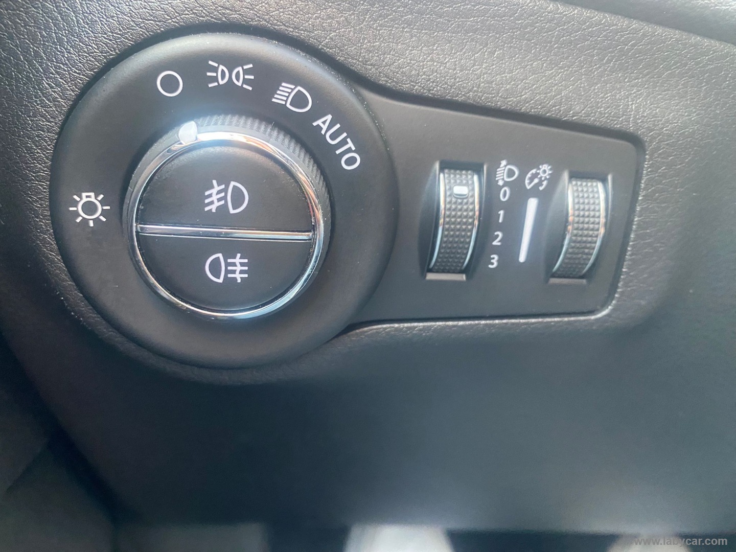 Compass 2.0 Mjt II aut. 4WD Limited - immagine 20