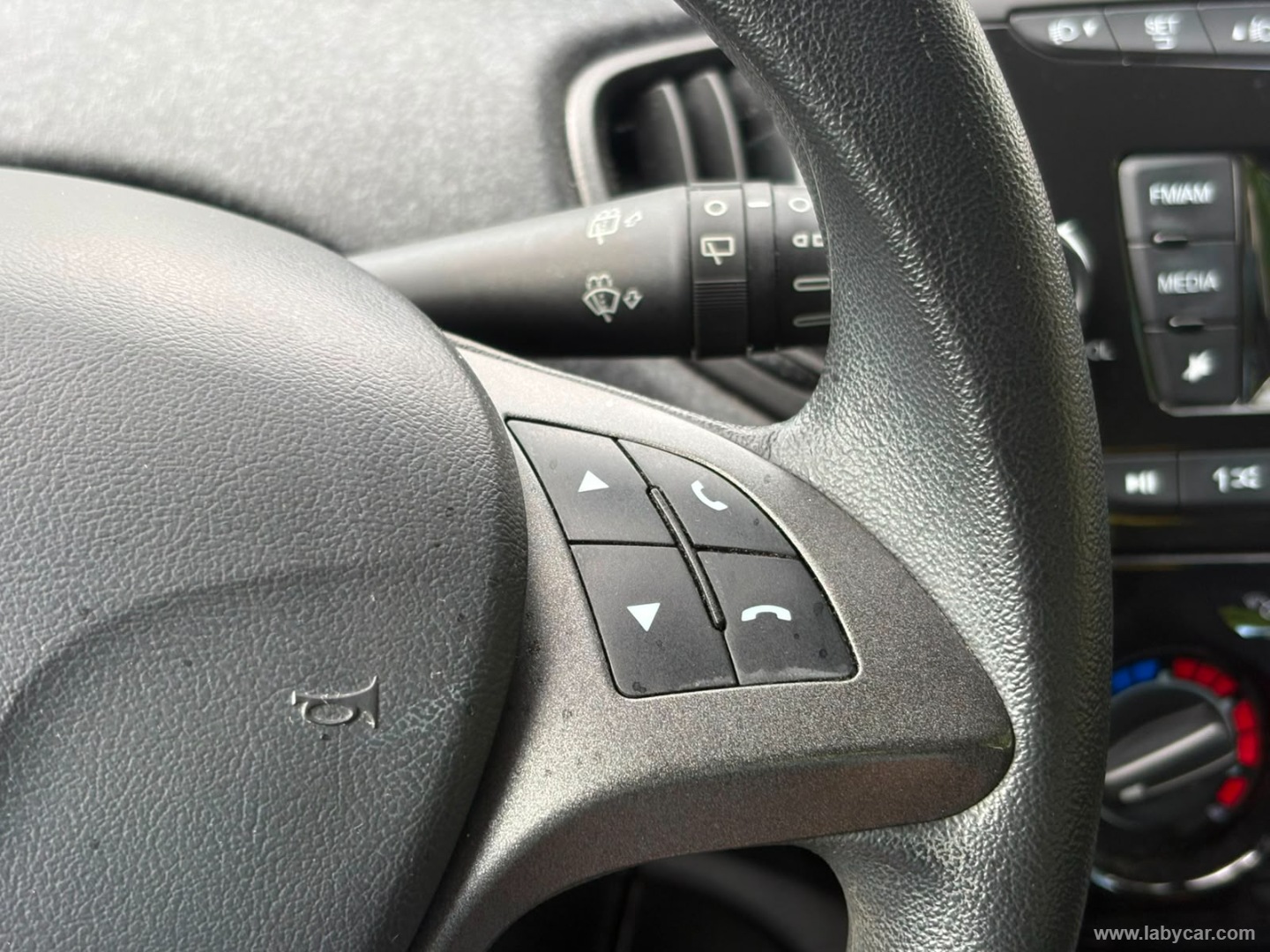 Ypsilon 1.2 69 CV 5p. GPL Ecochic Ele. - immagine 20