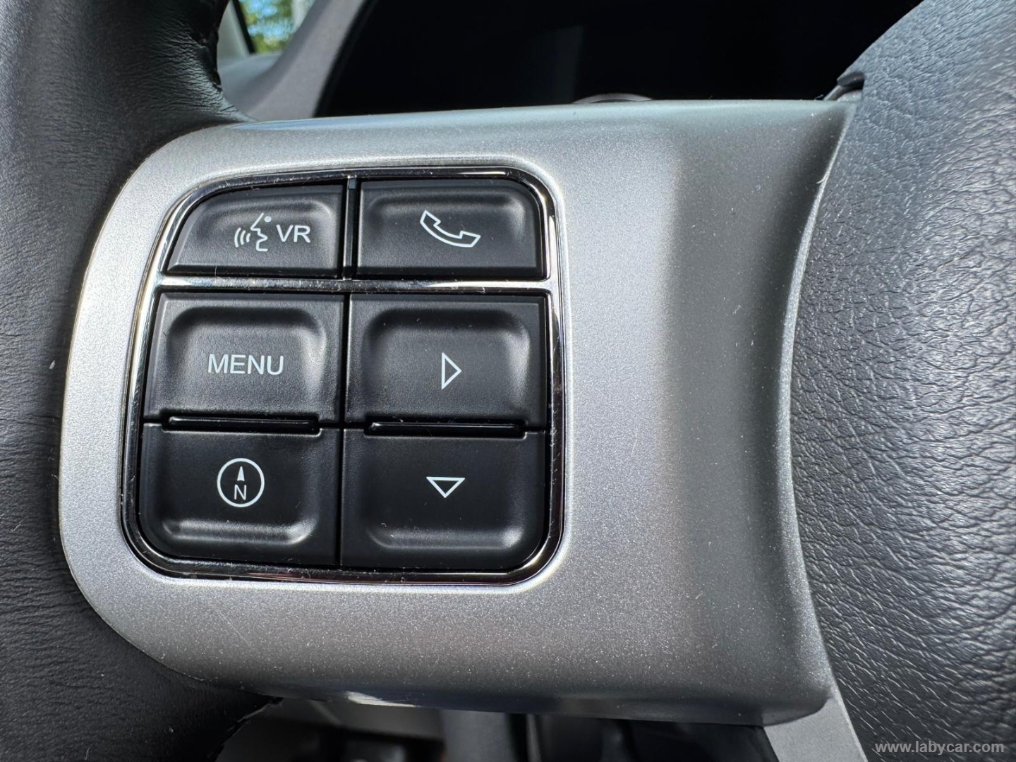 Compass 2.2 CRD Limited - immagine 20