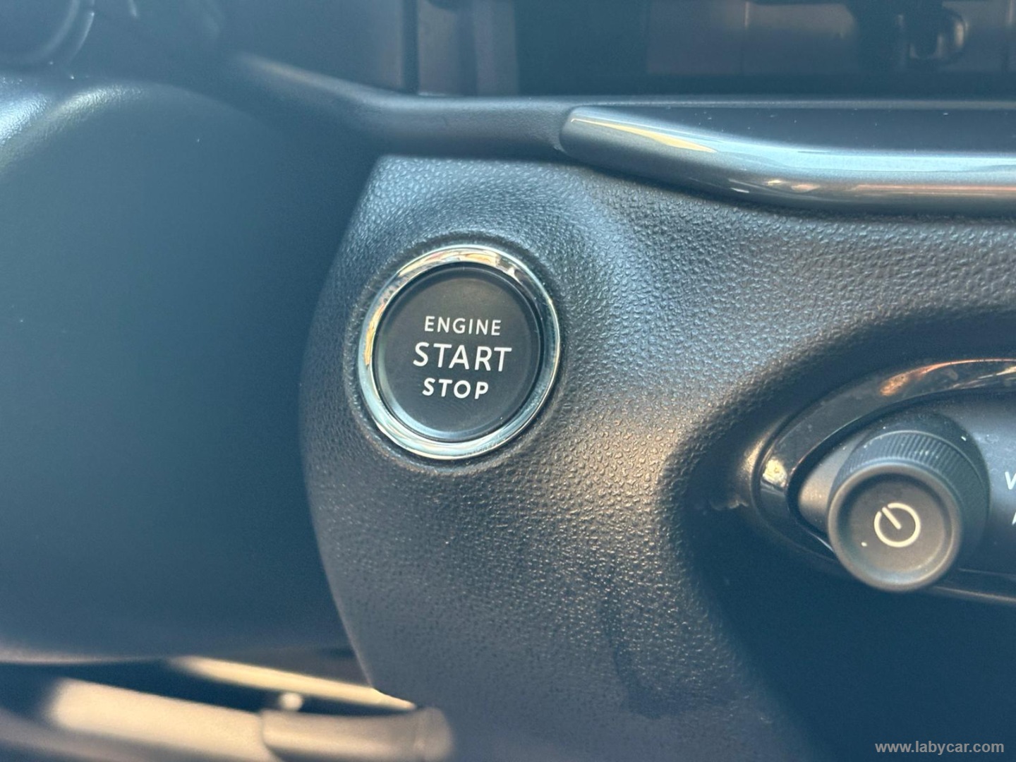 Fiat 600 Hybrid 145 CV DCT MHEV Icon - Immagine 20