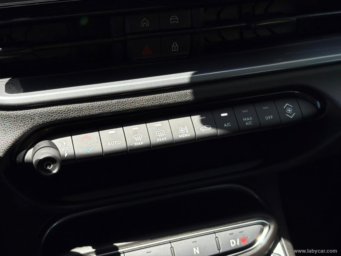 600 Hybrid 145 CV DCT MHEV Icon - immagine 20